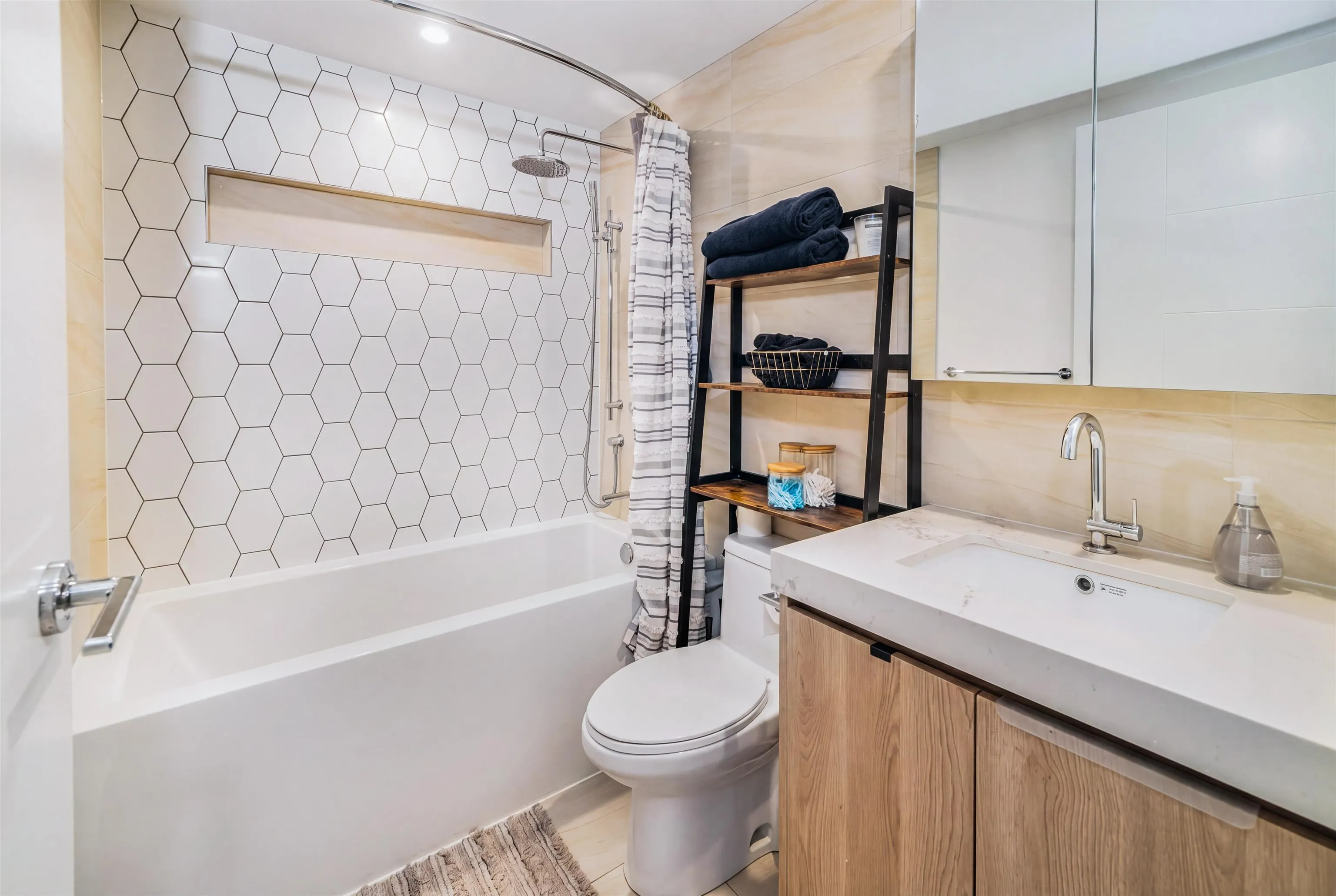 38362 Buckley Avenue #710