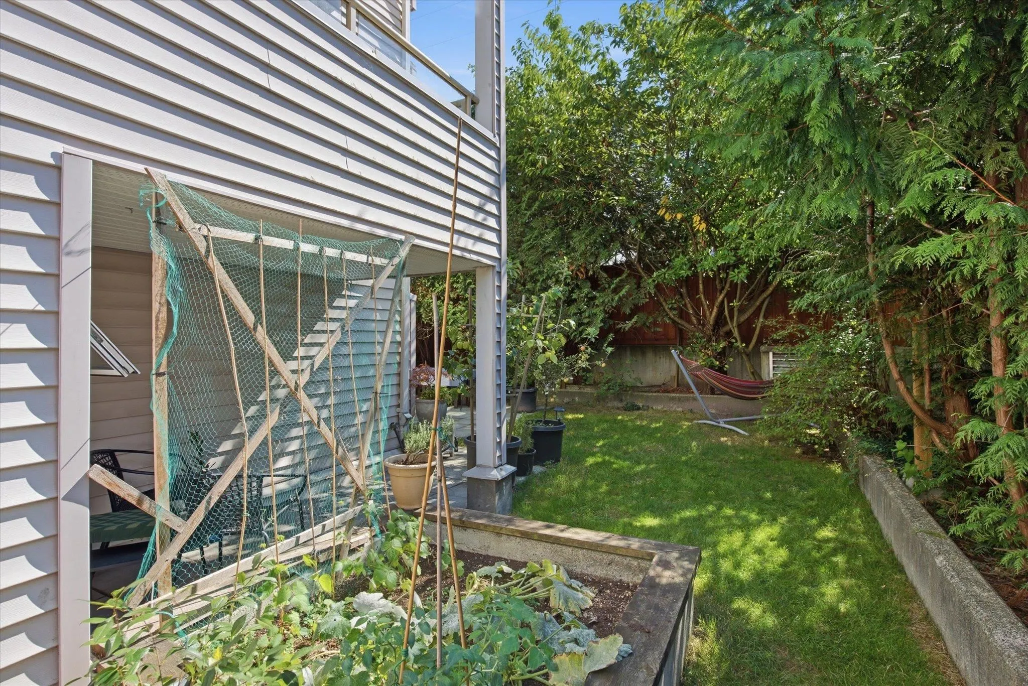 788 E 8th Avenue #102