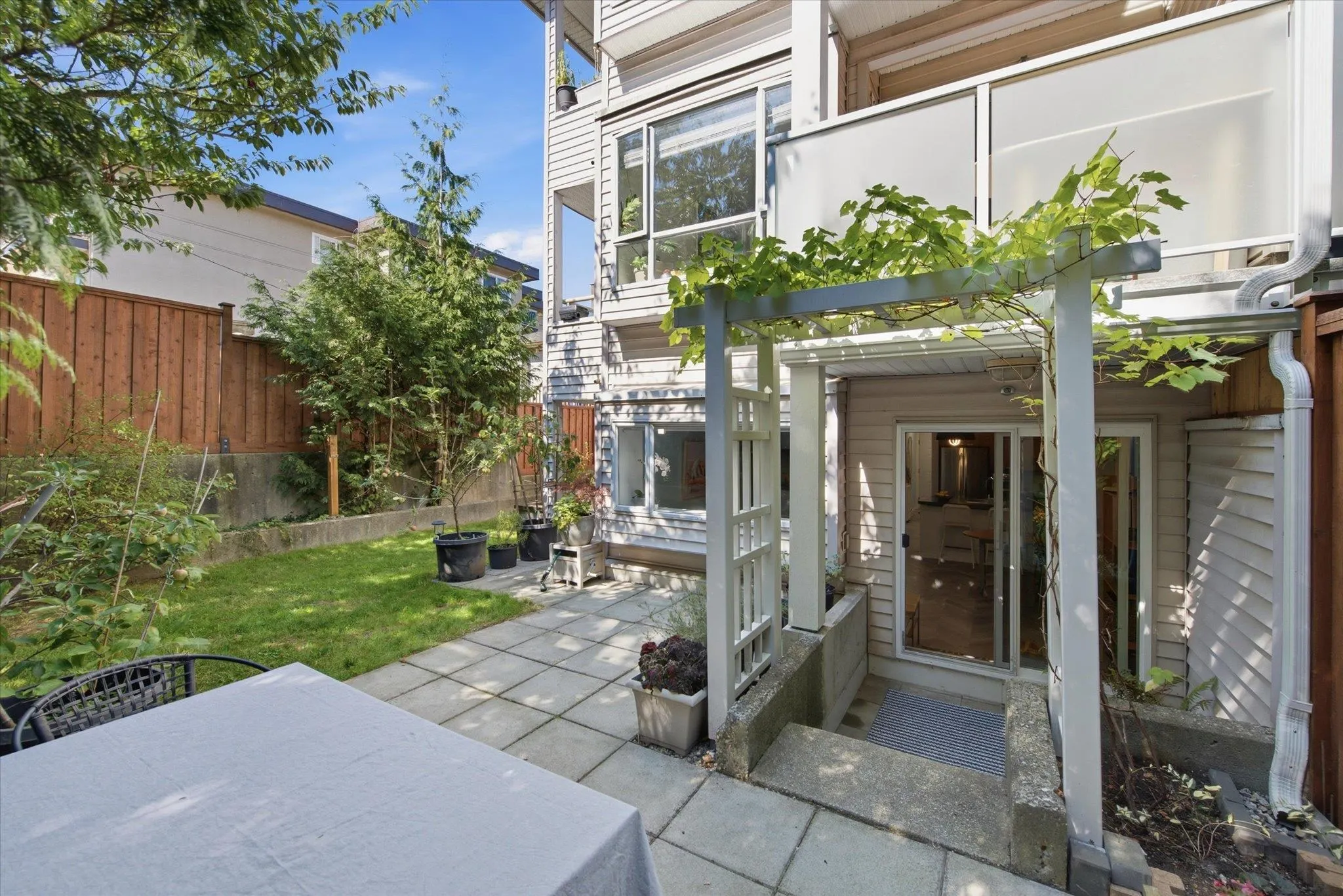 788 E 8th Avenue #102