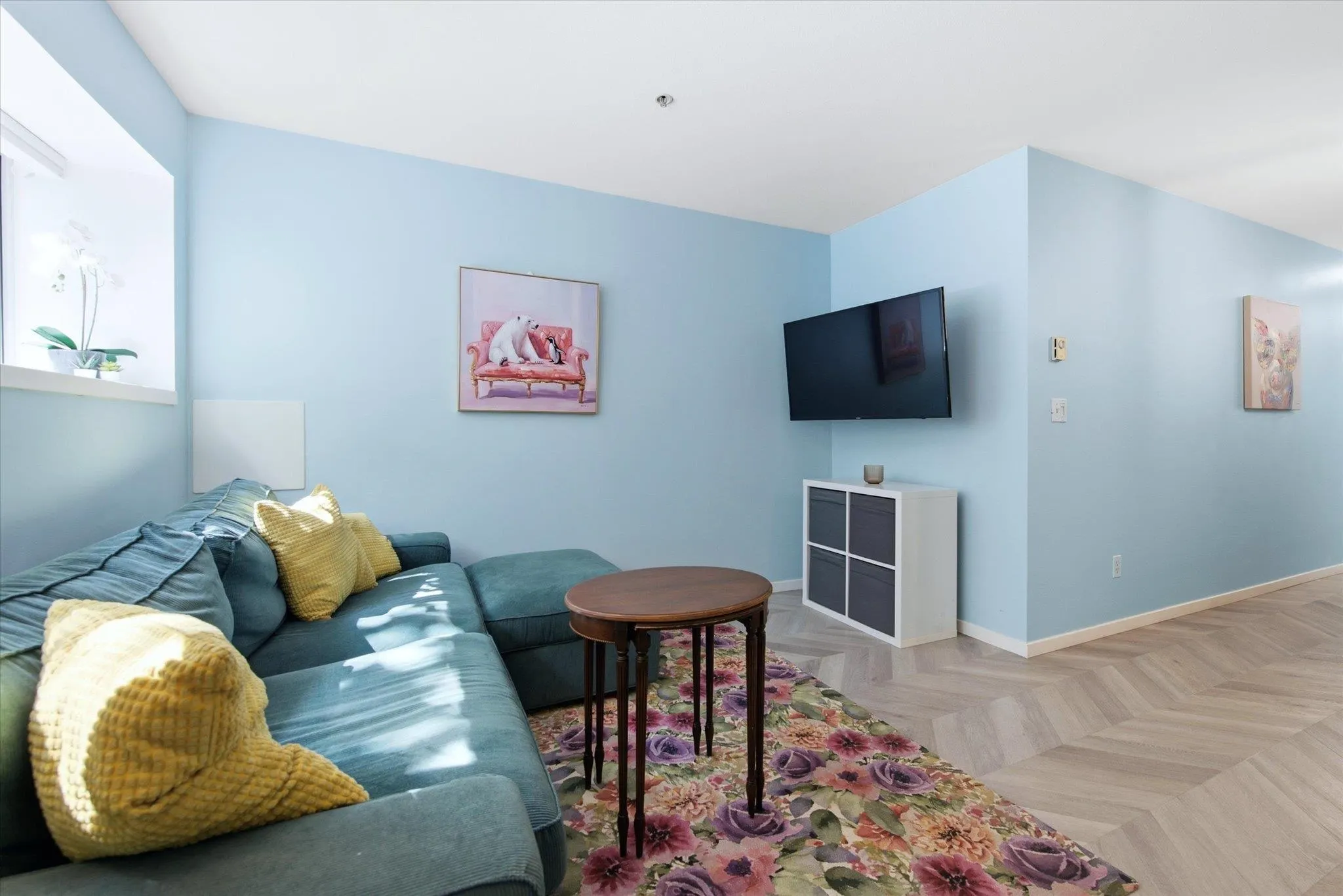 788 E 8th Avenue #102