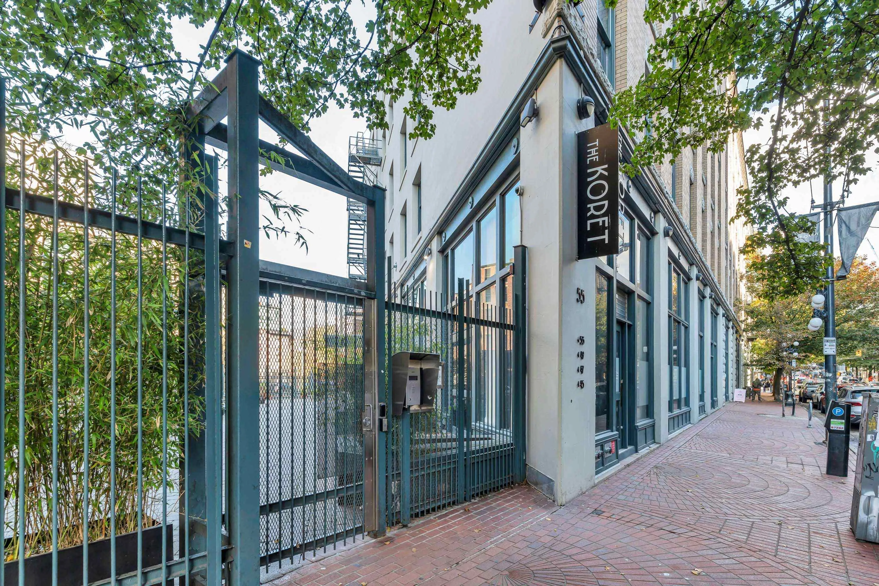 55 E Cordova Street #506