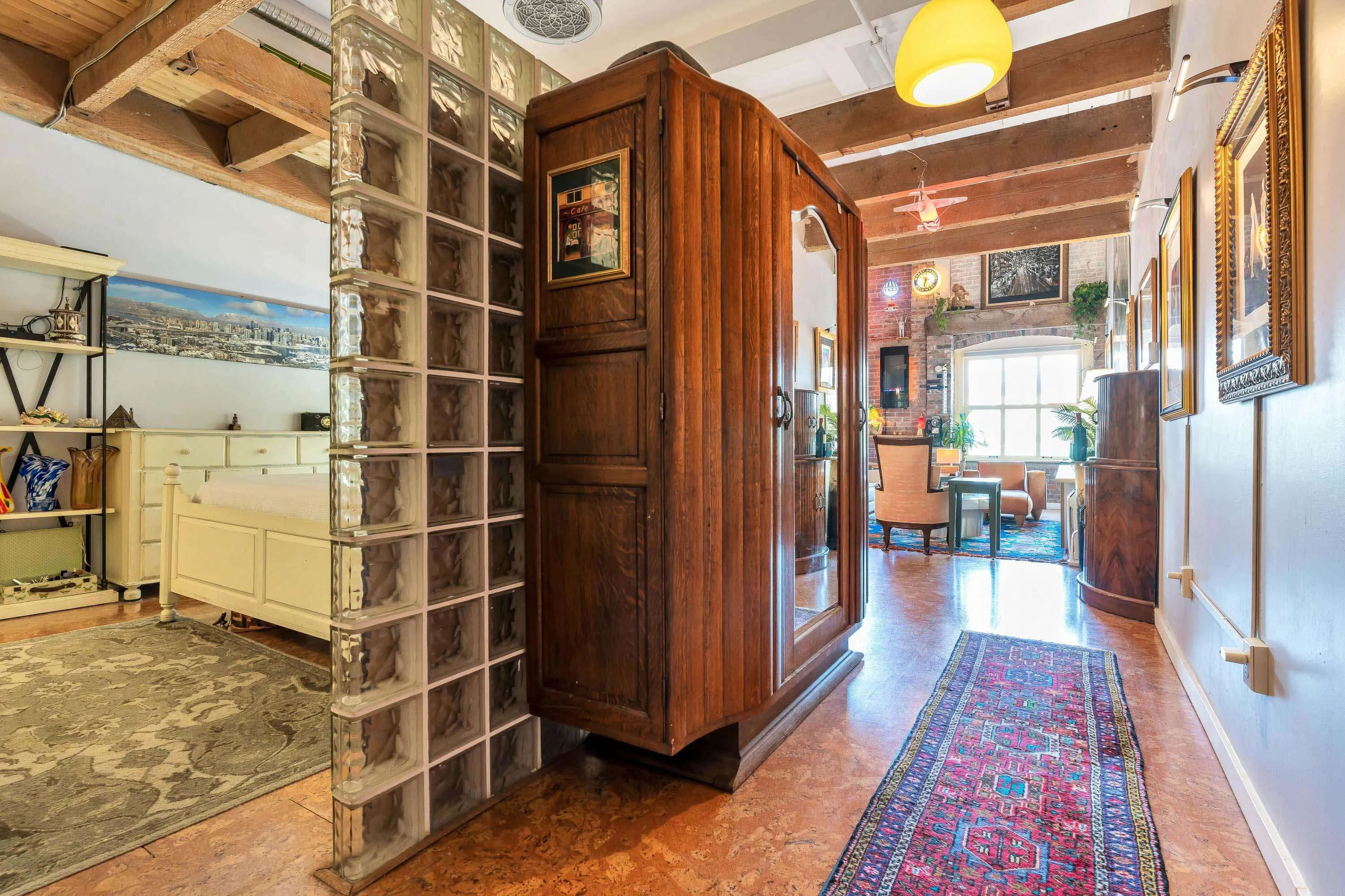 55 E Cordova Street #506