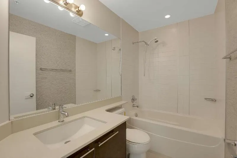 13399 104 Avenue #1704