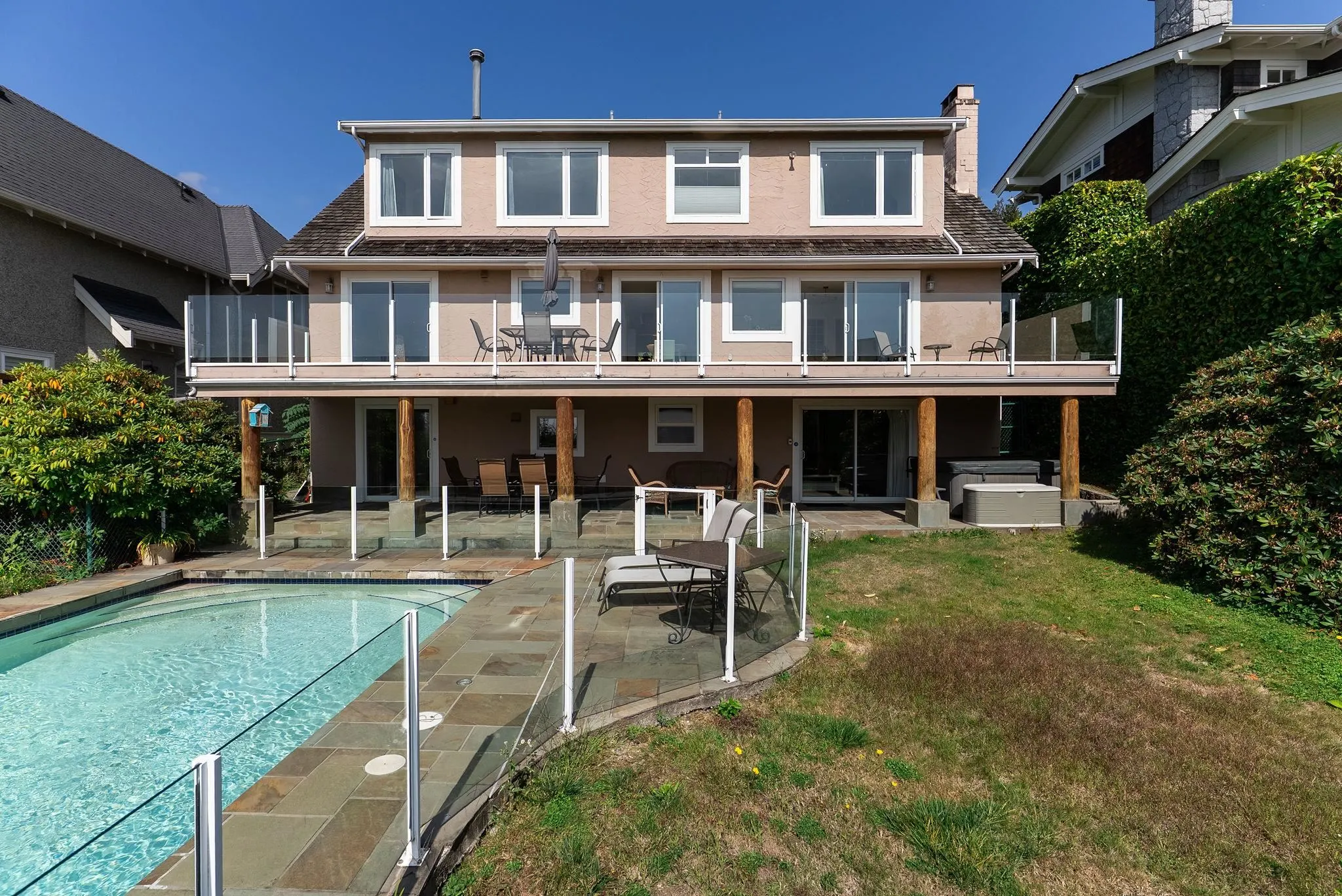 2316 Nelson Avenue