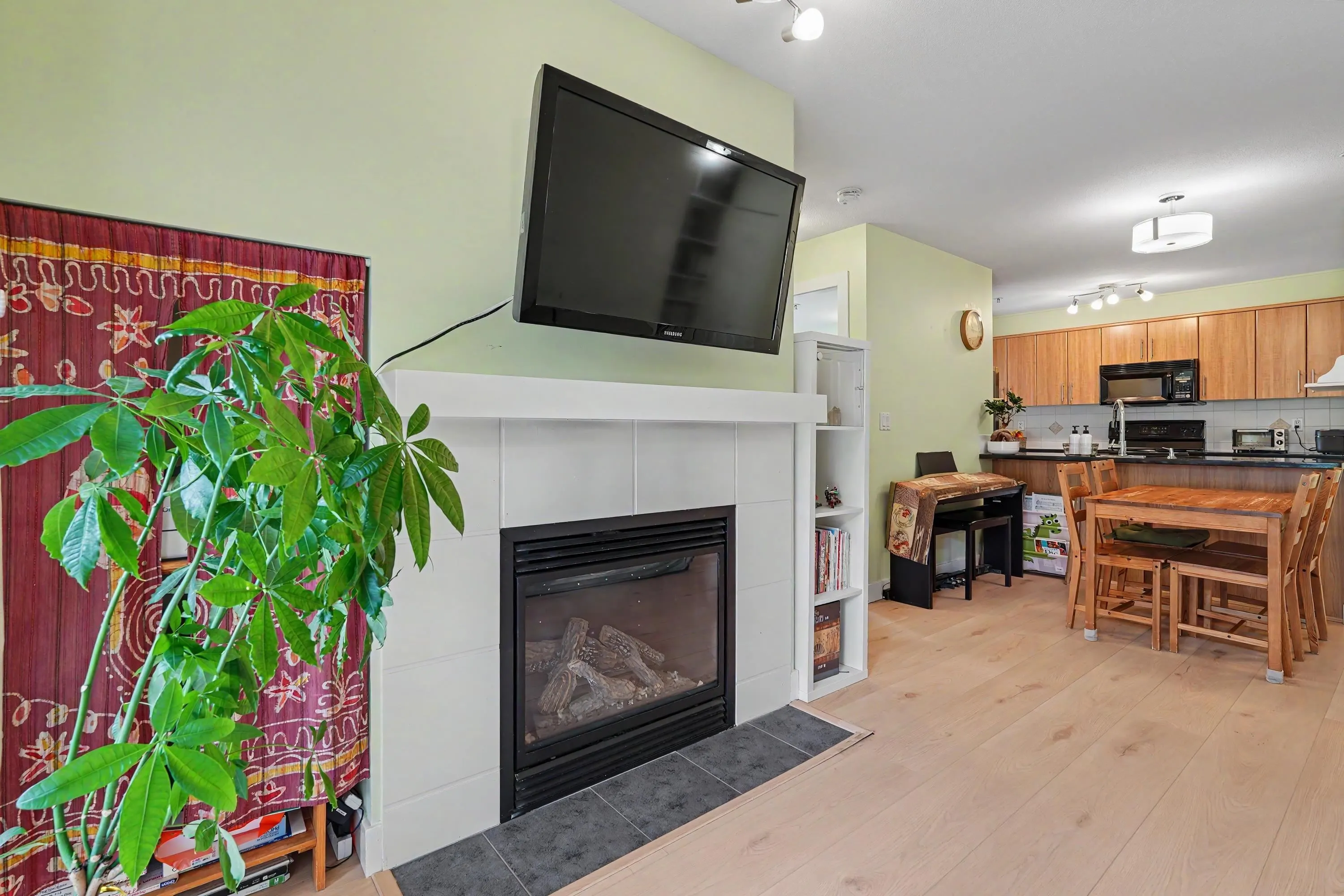 3260 St Johns Street #309