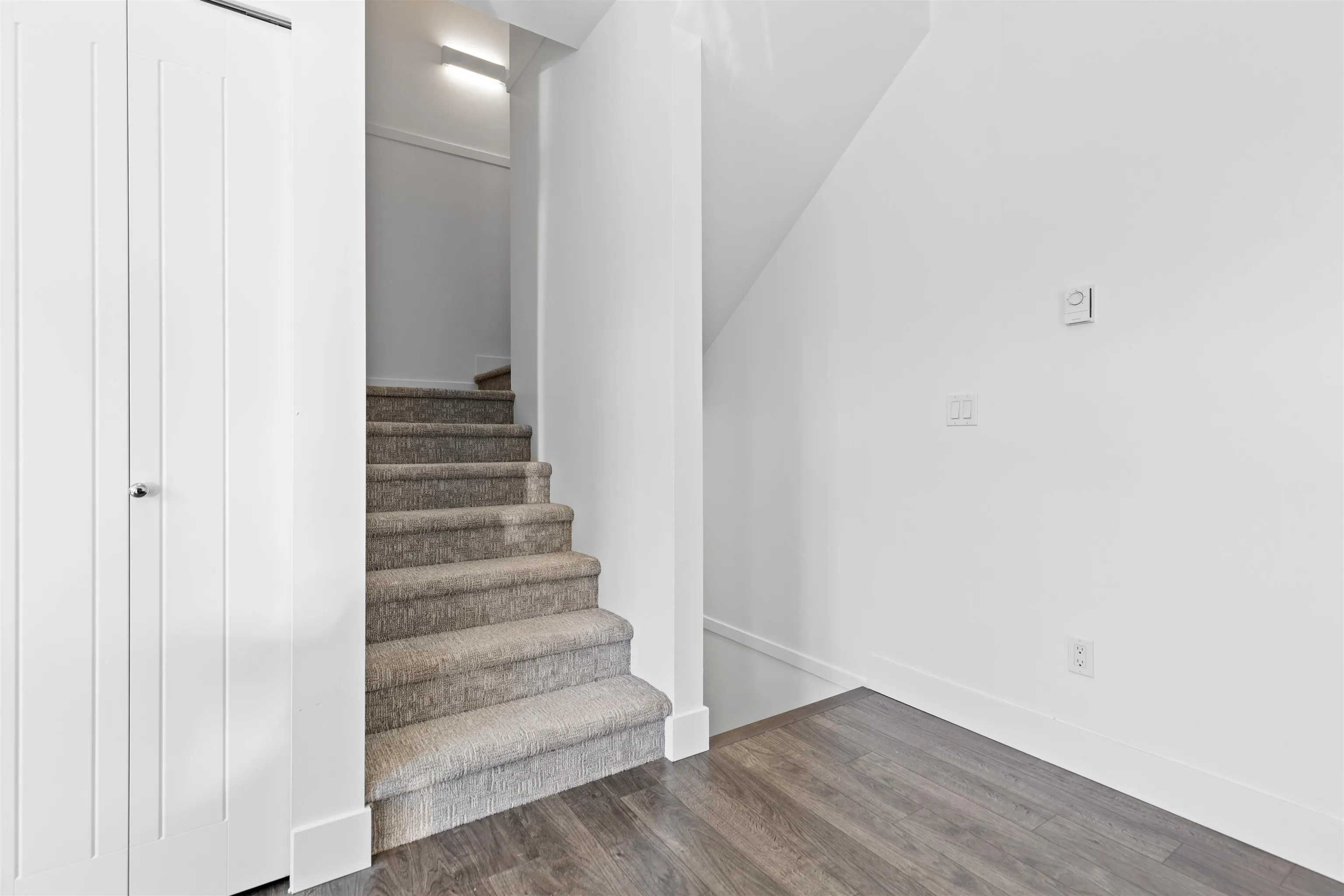 19433 68 Avenue #12