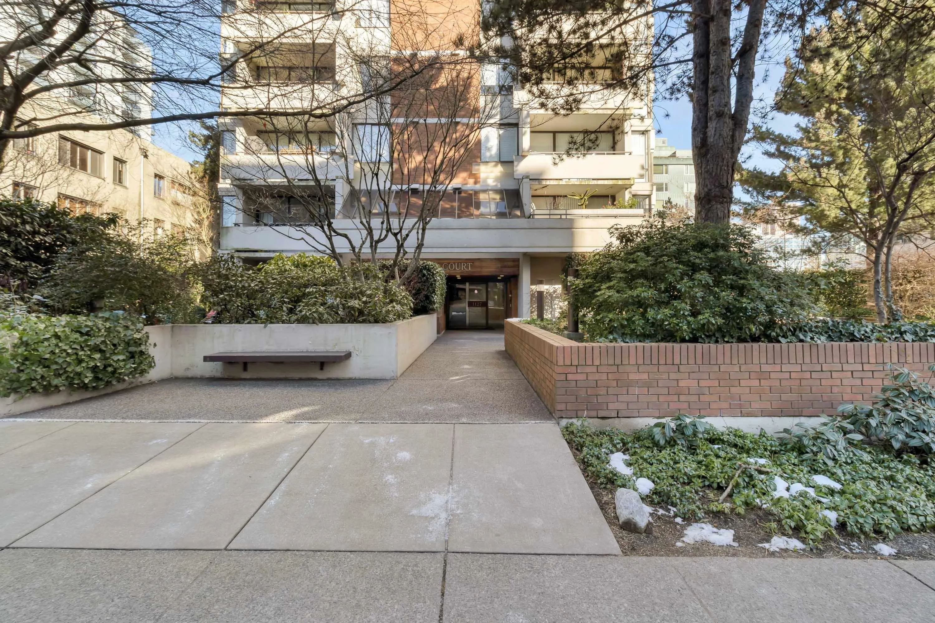 1127 Barclay Street #801