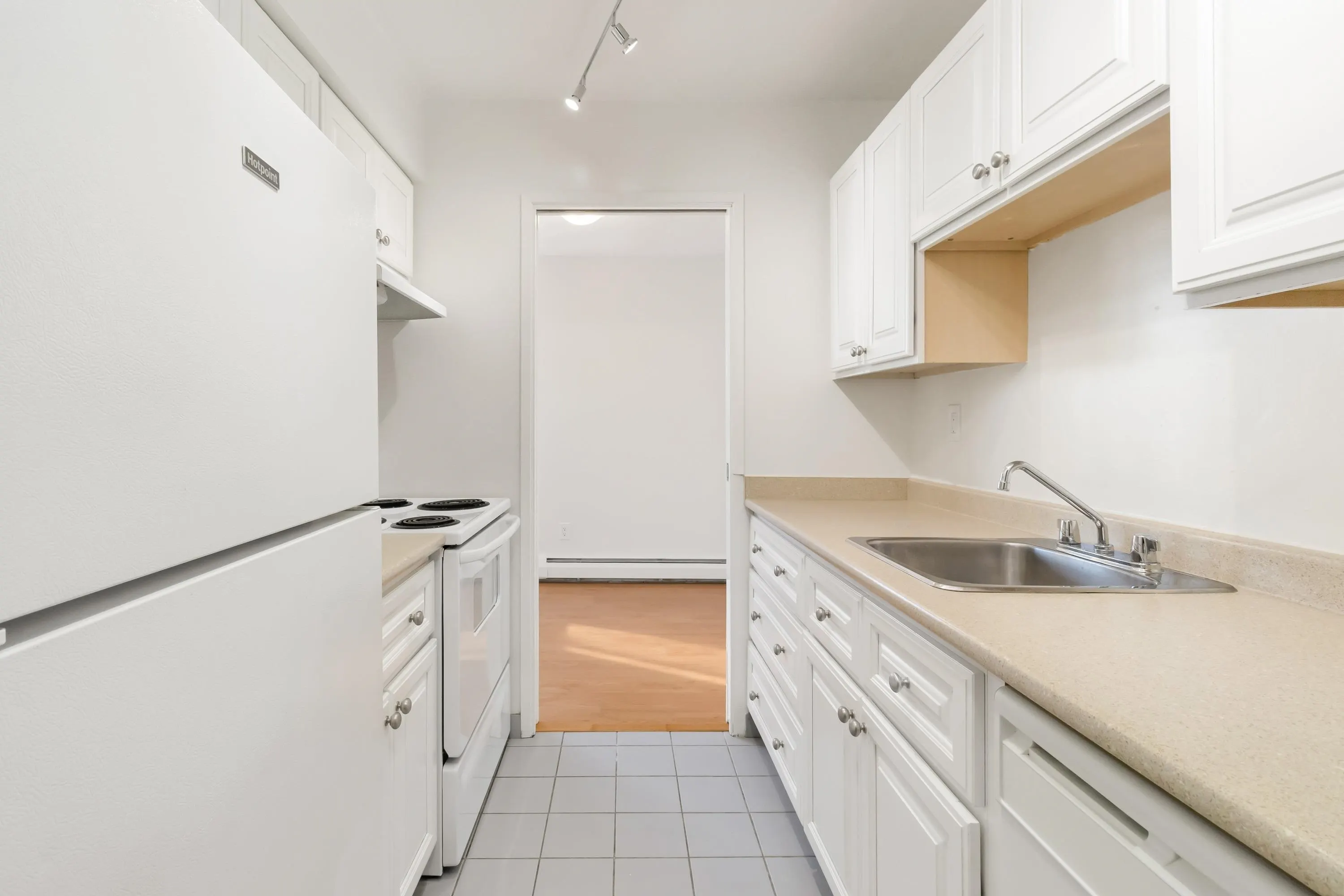 1127 Barclay Street #801