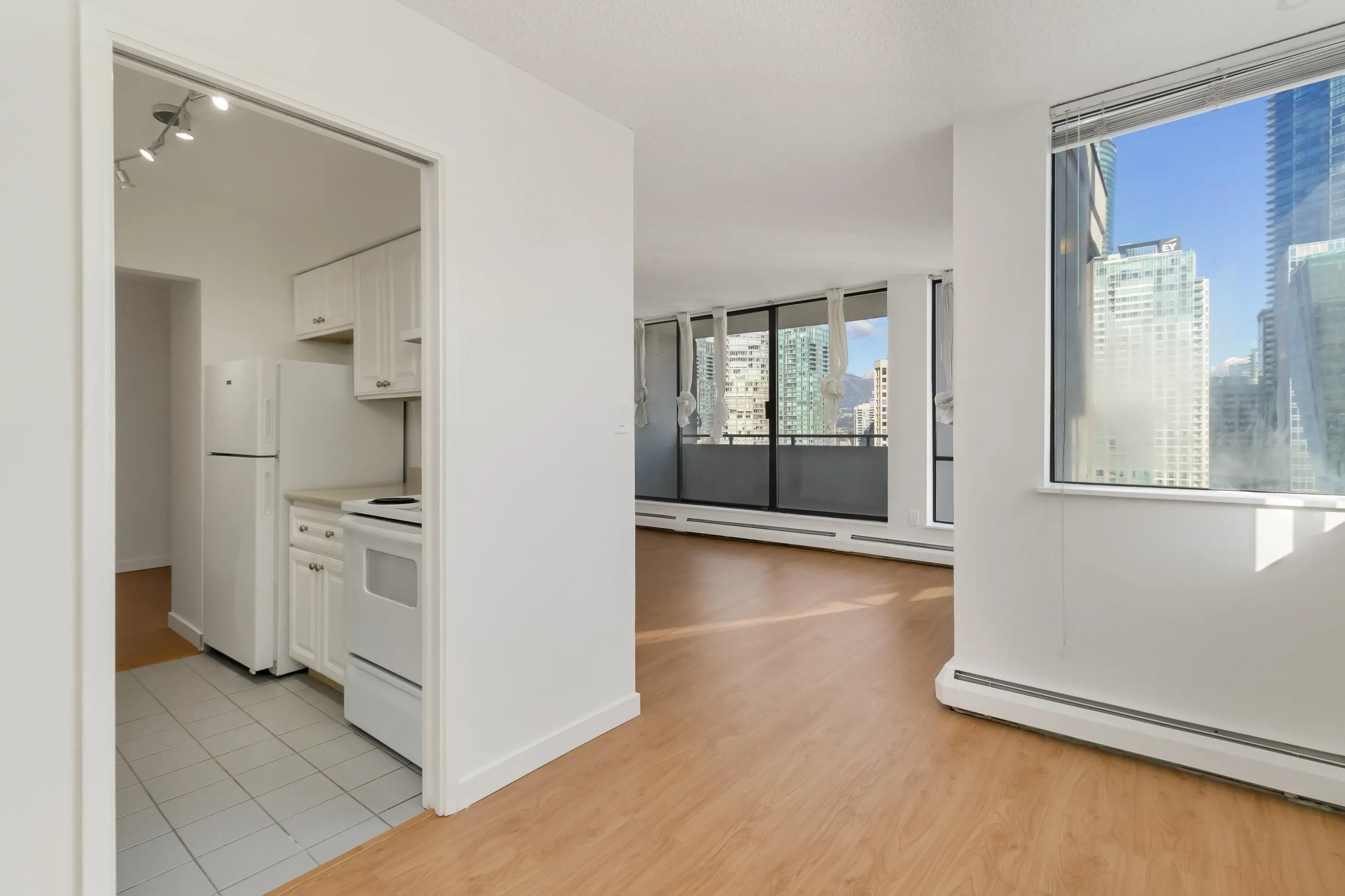 1127 Barclay Street #801