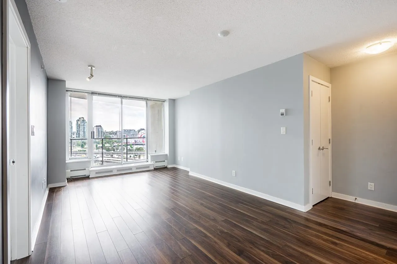 689 Abbott Street #1203