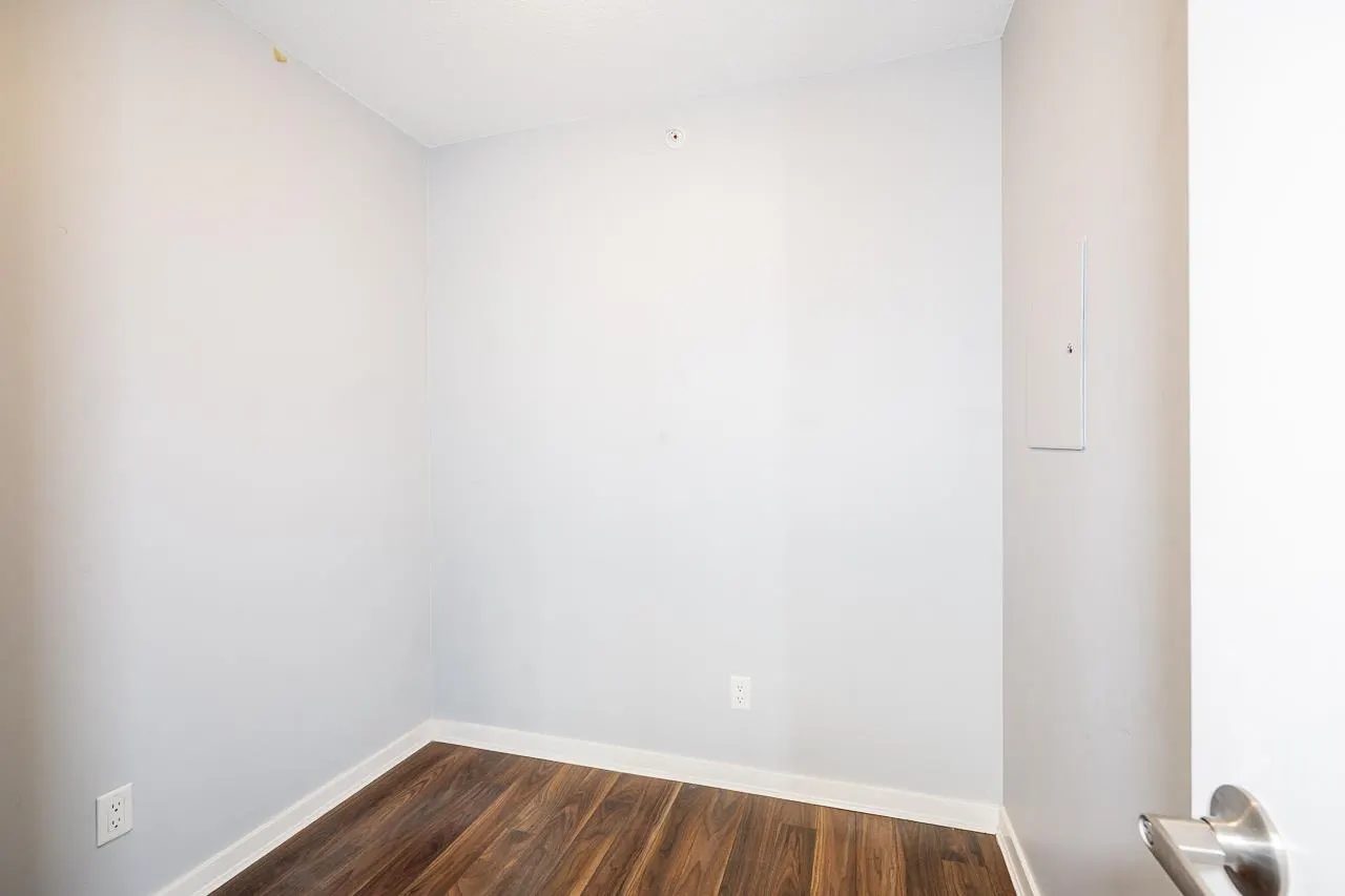 689 Abbott Street #1203