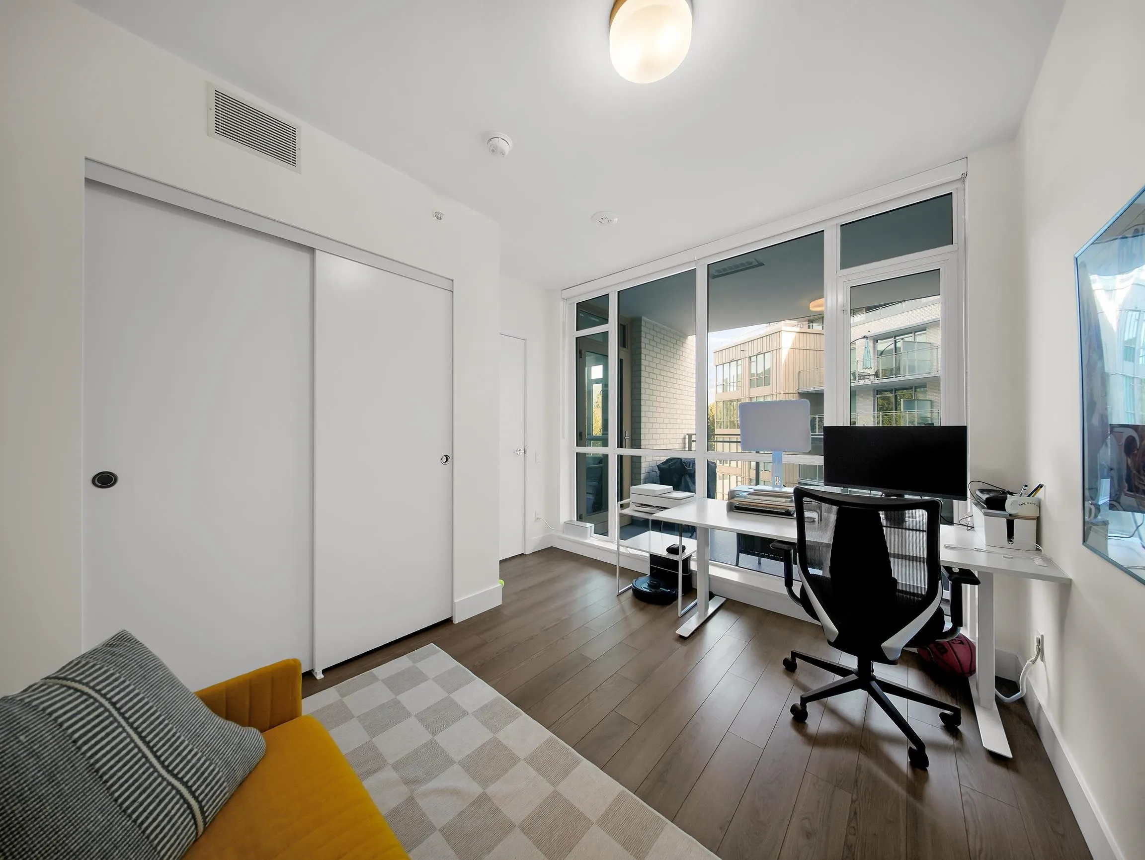 2375 Emery Court #404