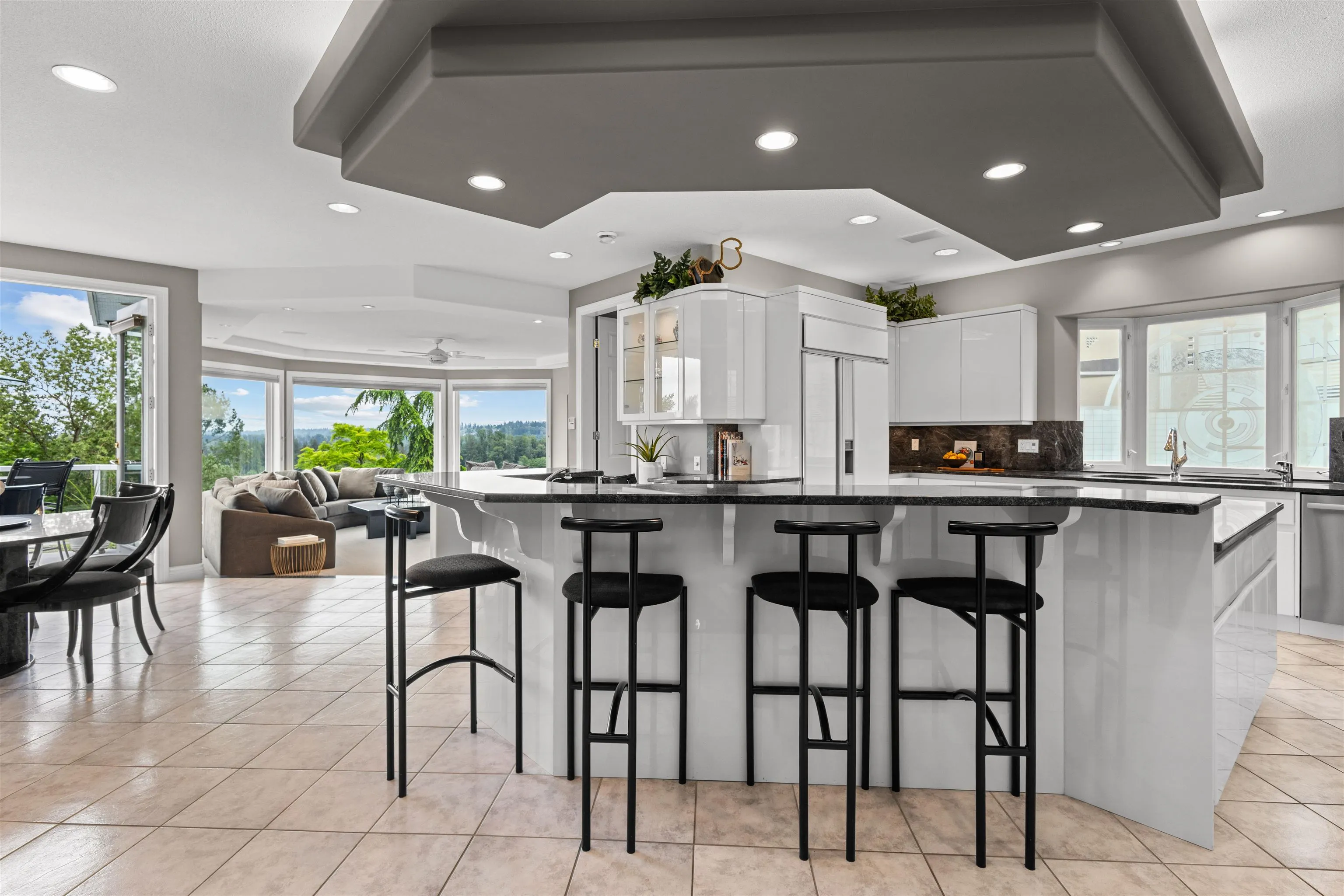 2556 Palisade Crescent