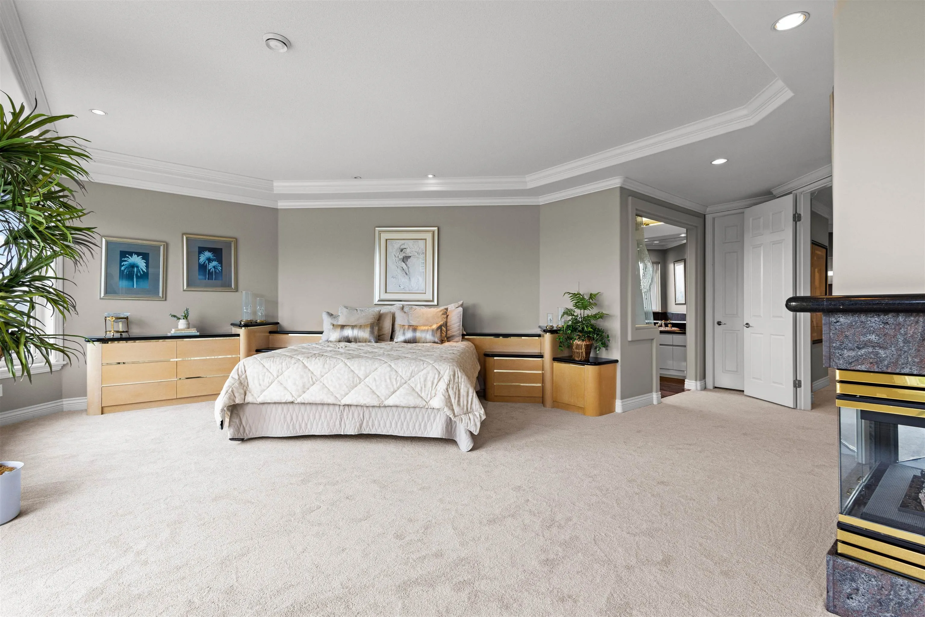 2556 Palisade Crescent