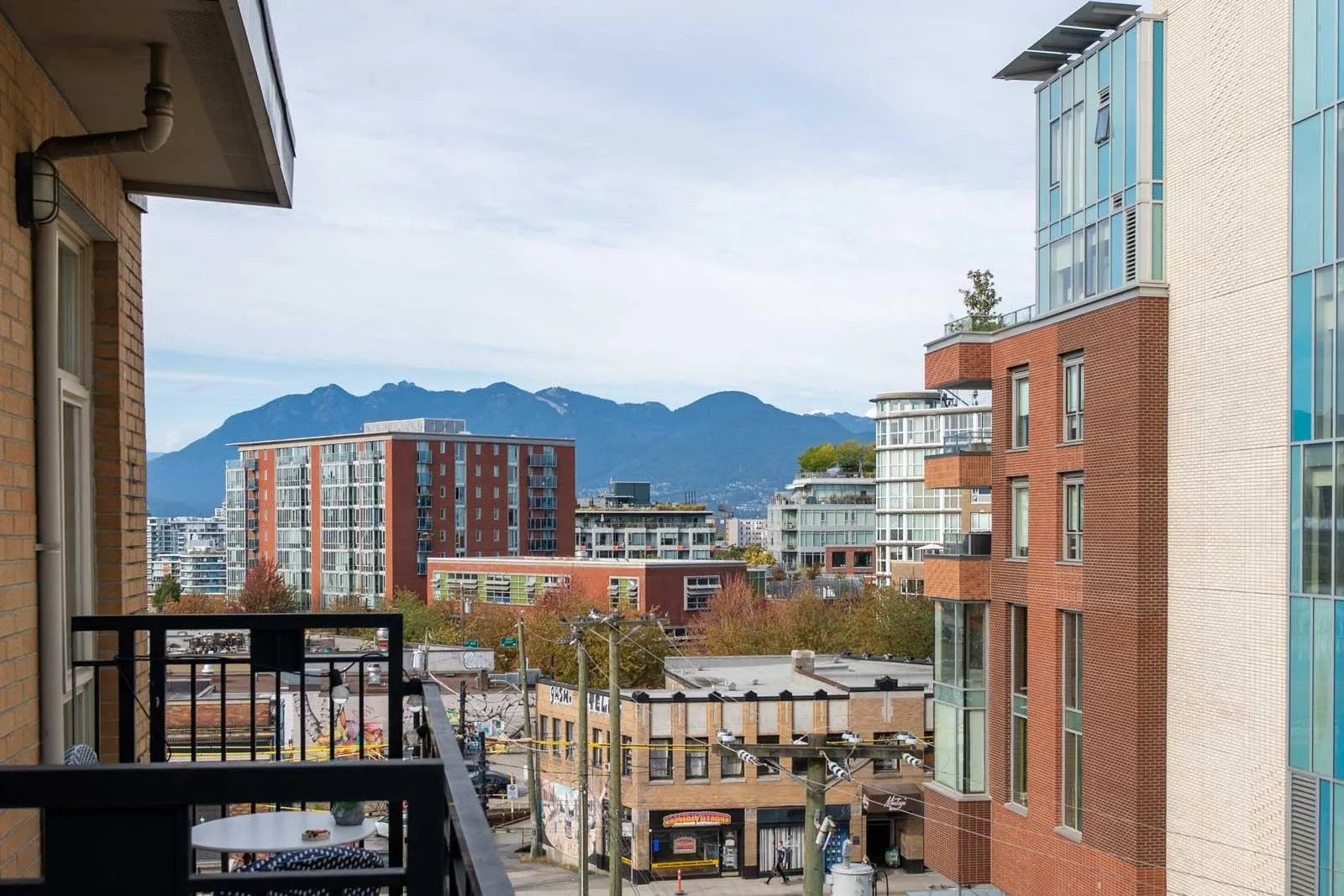 205 E 10th Avenue #410