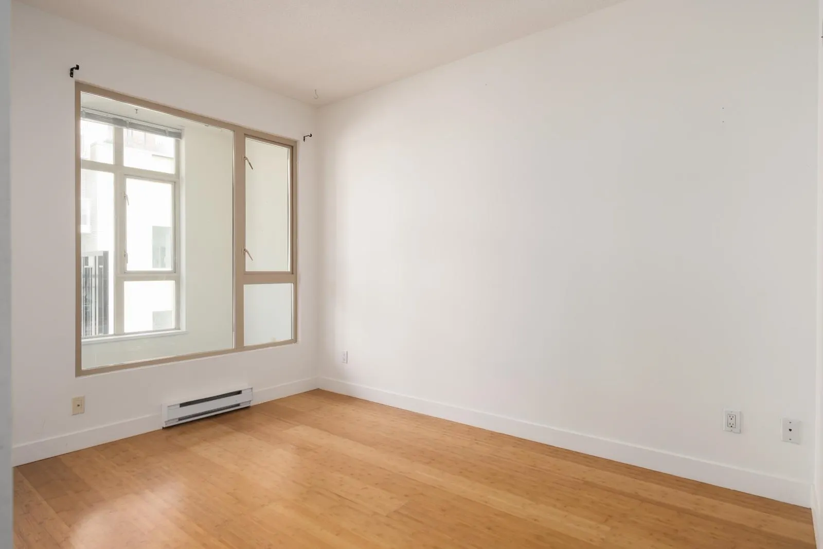 205 E 10th Avenue #410