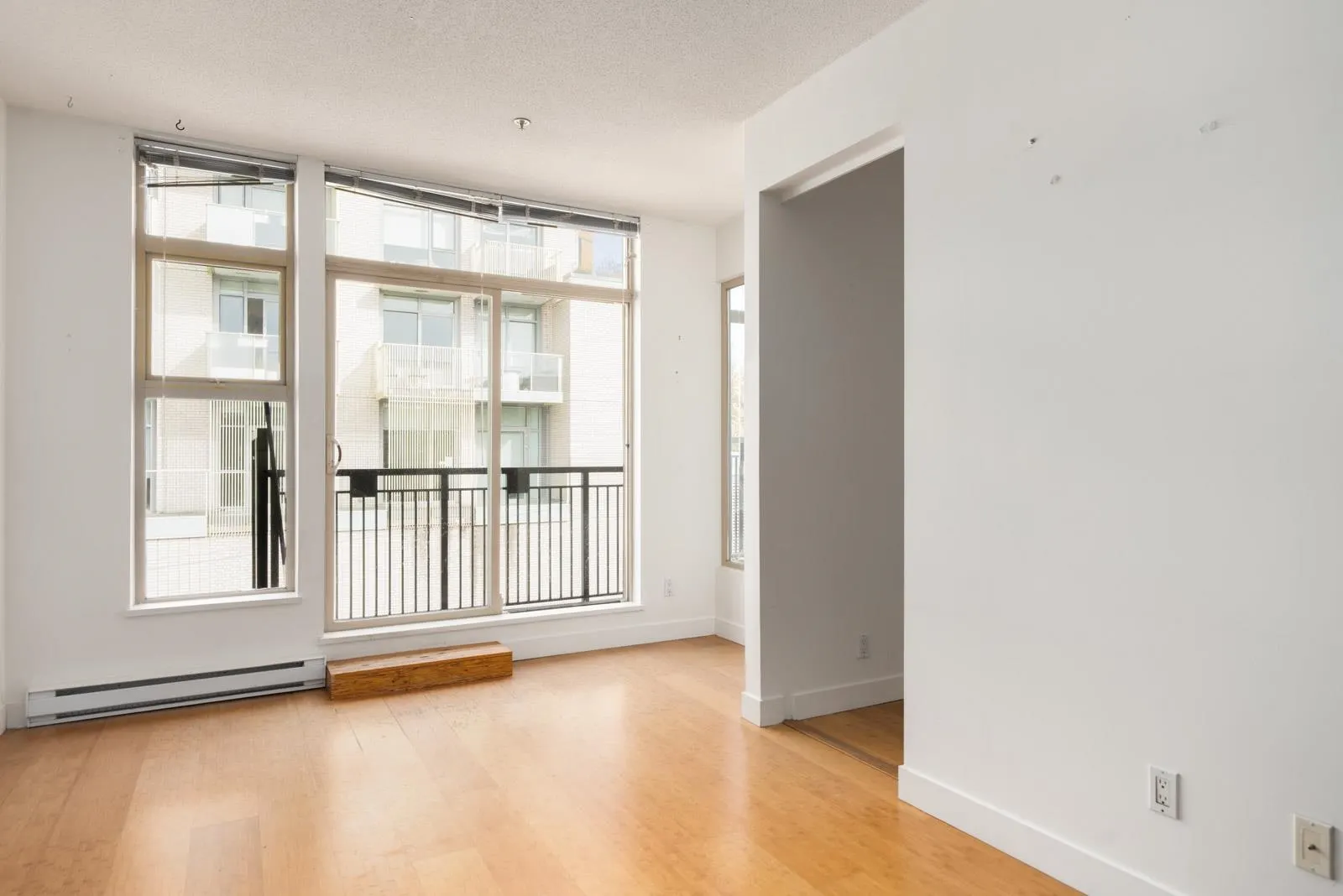 205 E 10th Avenue #410