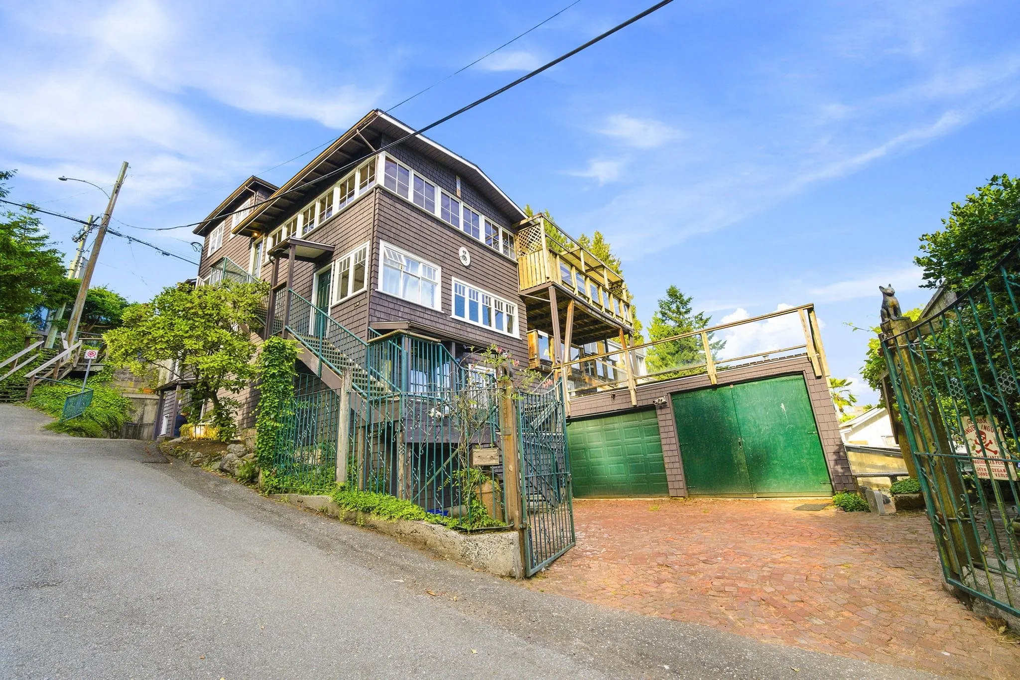3396 Marine Drive
