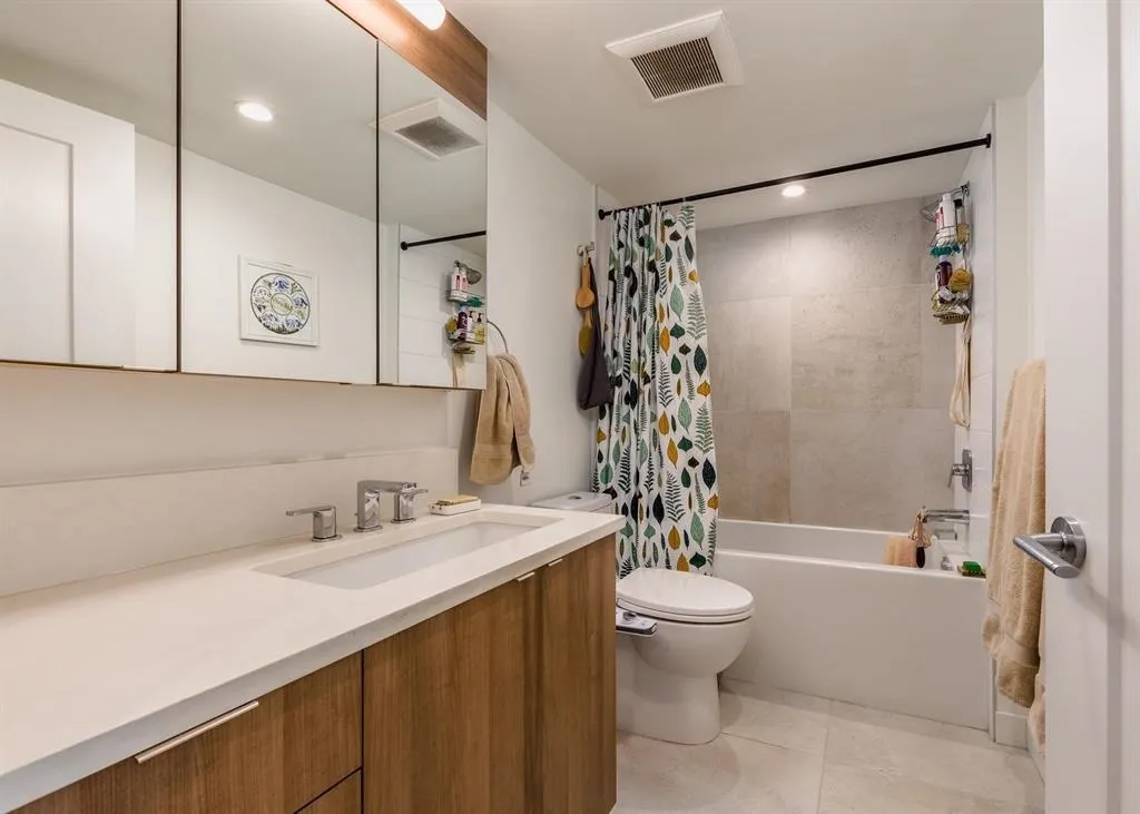 1365 Pemberton Avenue #213