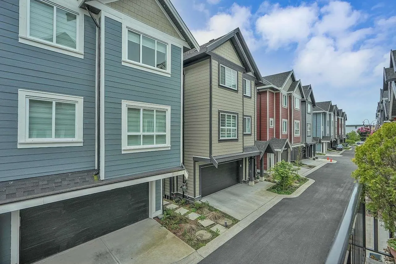 608 Ewen Avenue #16