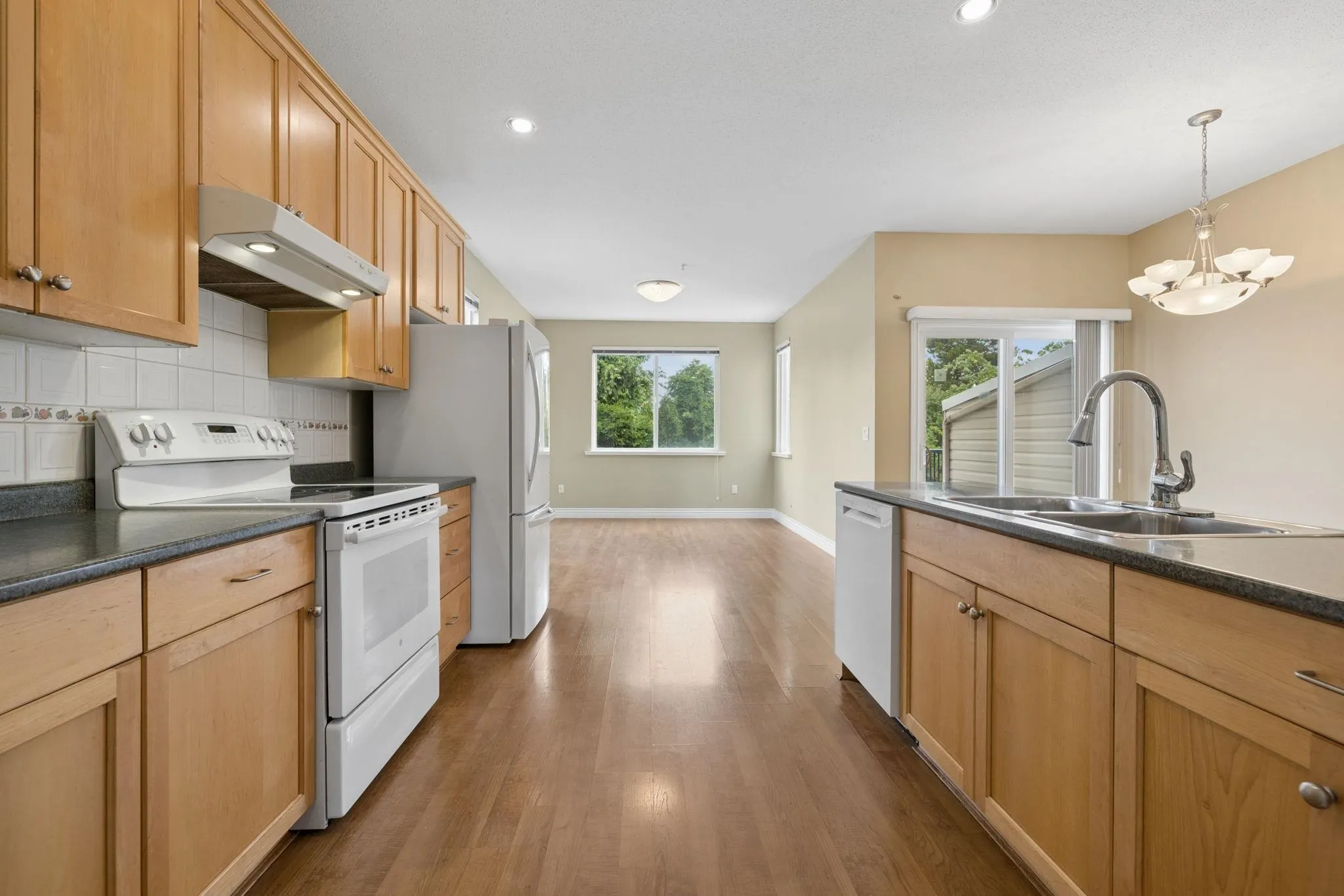 3171 Flint Street #1