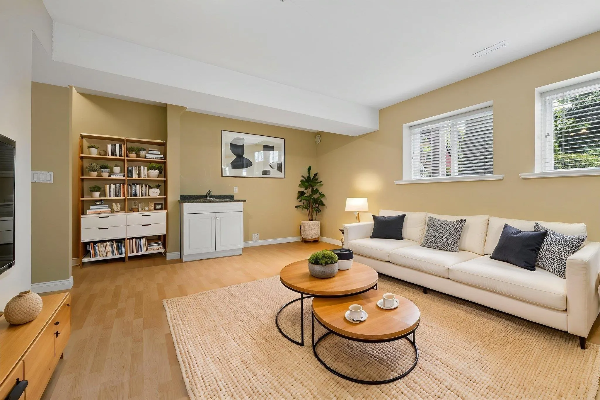 3171 Flint Street #1