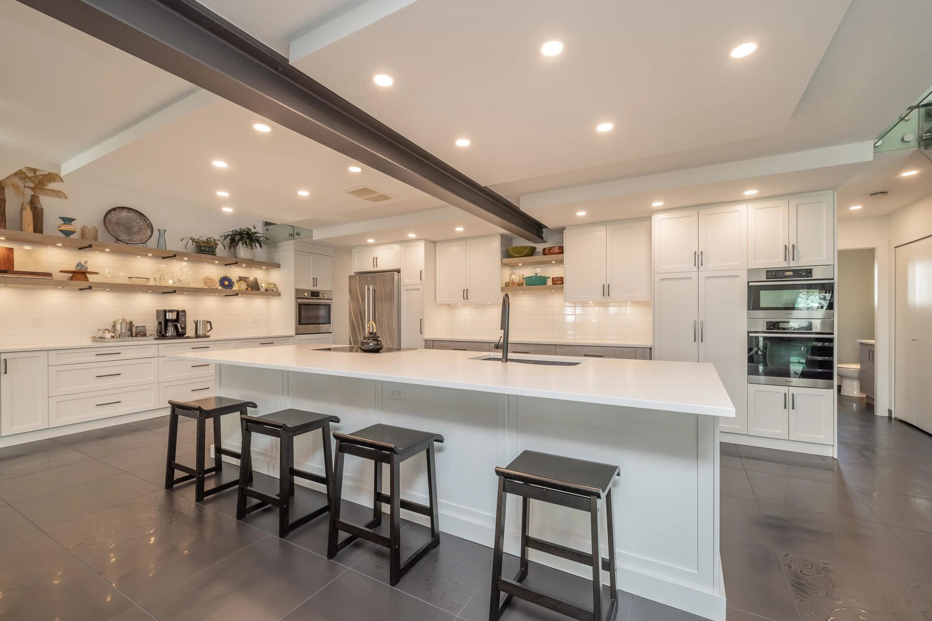 15161 Prospect Avenue #7