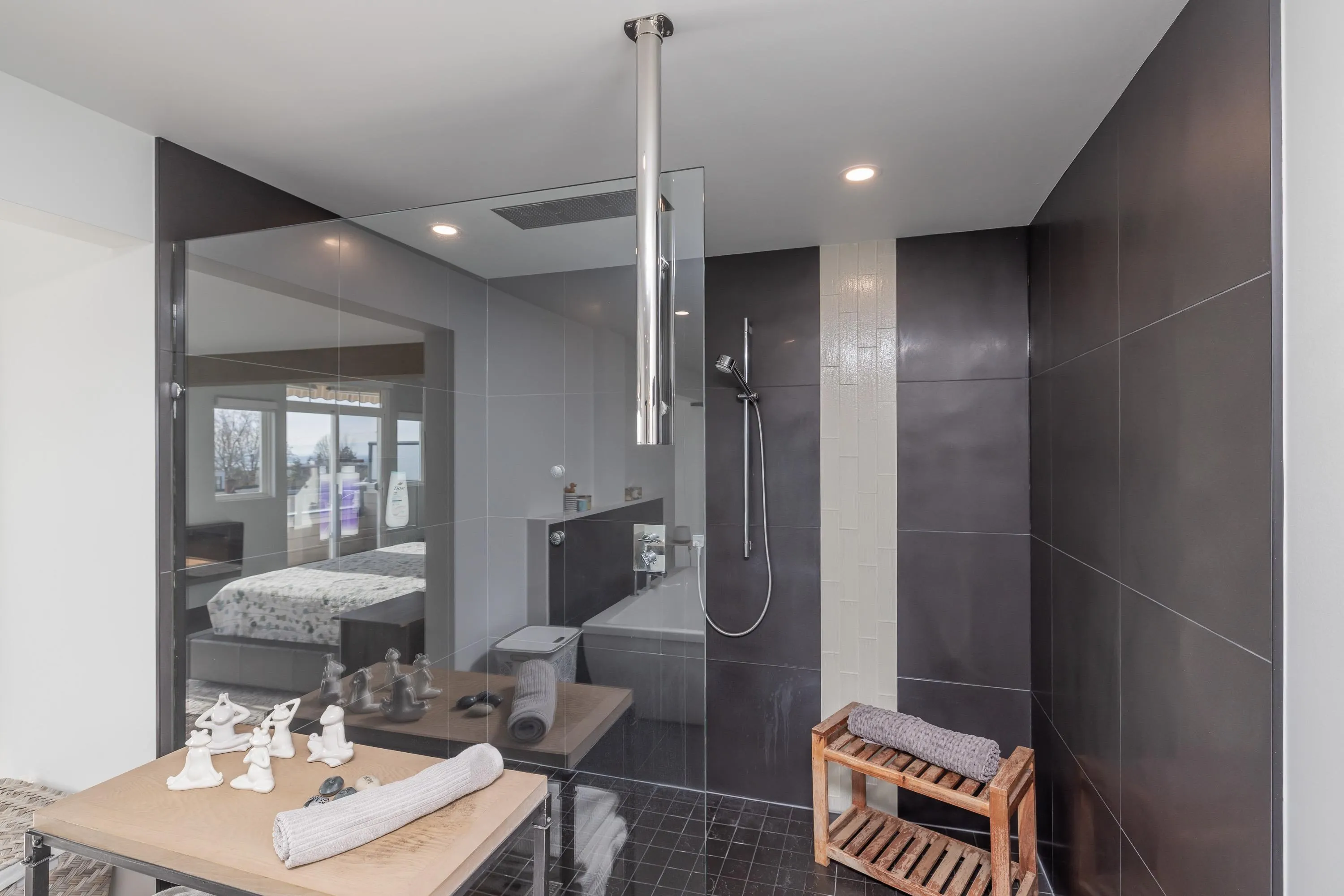 15161 Prospect Avenue #7