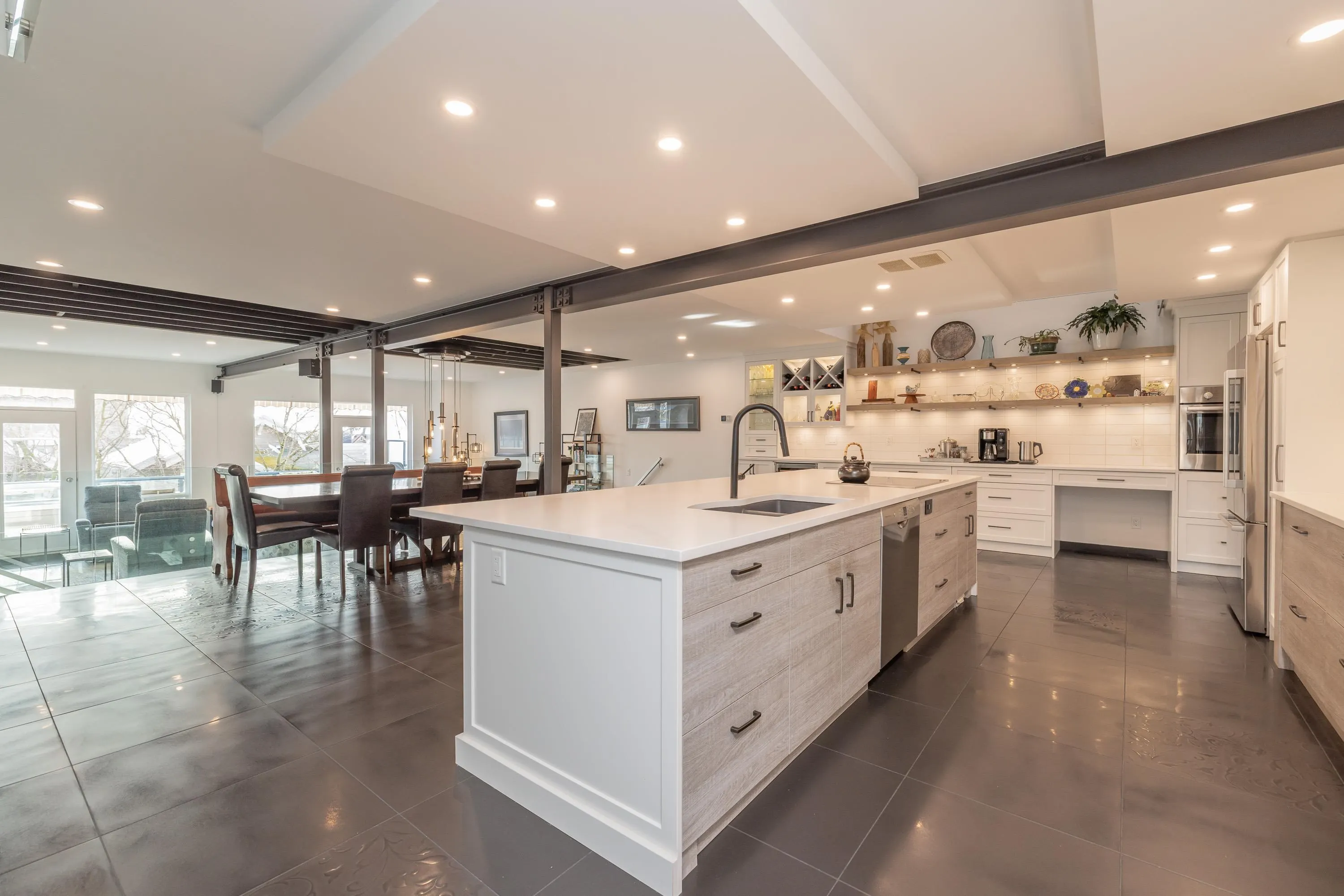 15161 Prospect Avenue #7