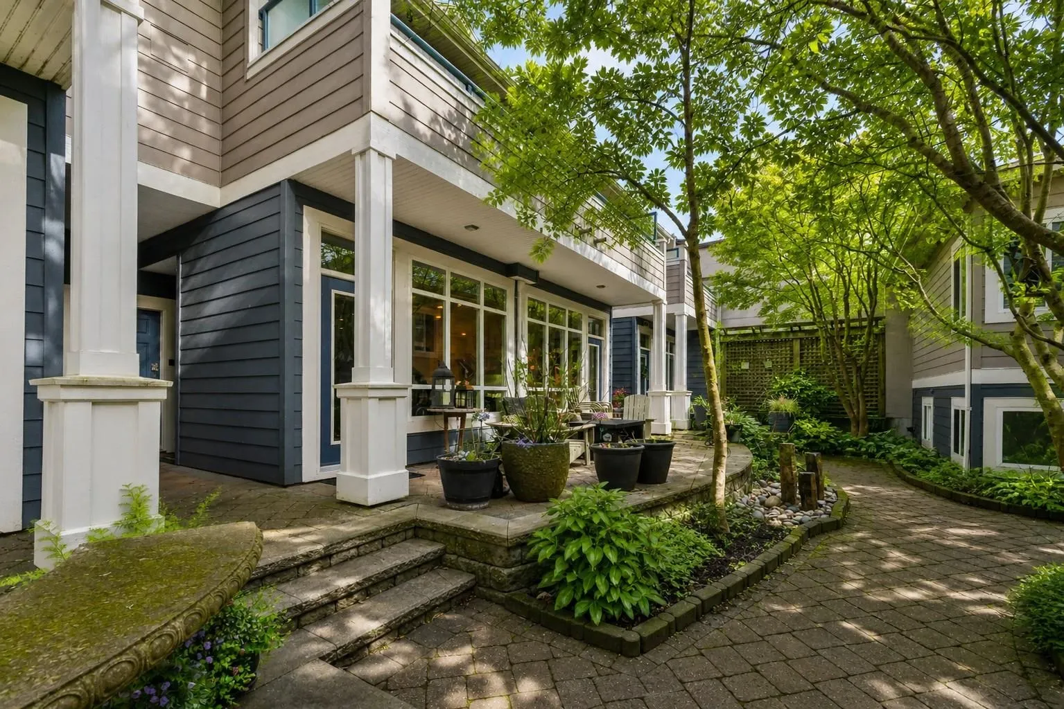 15161 Prospect Avenue #7