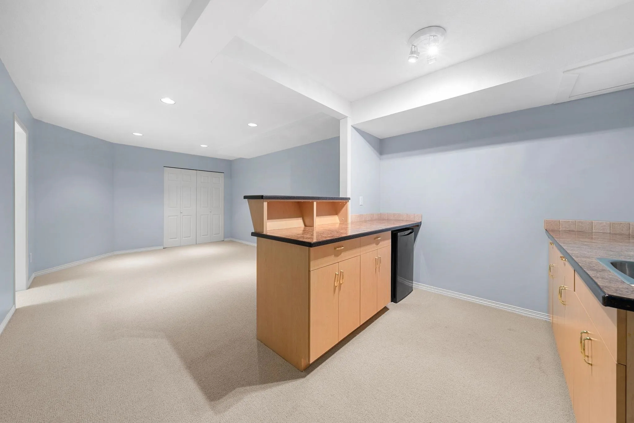 2533 152 Street #41