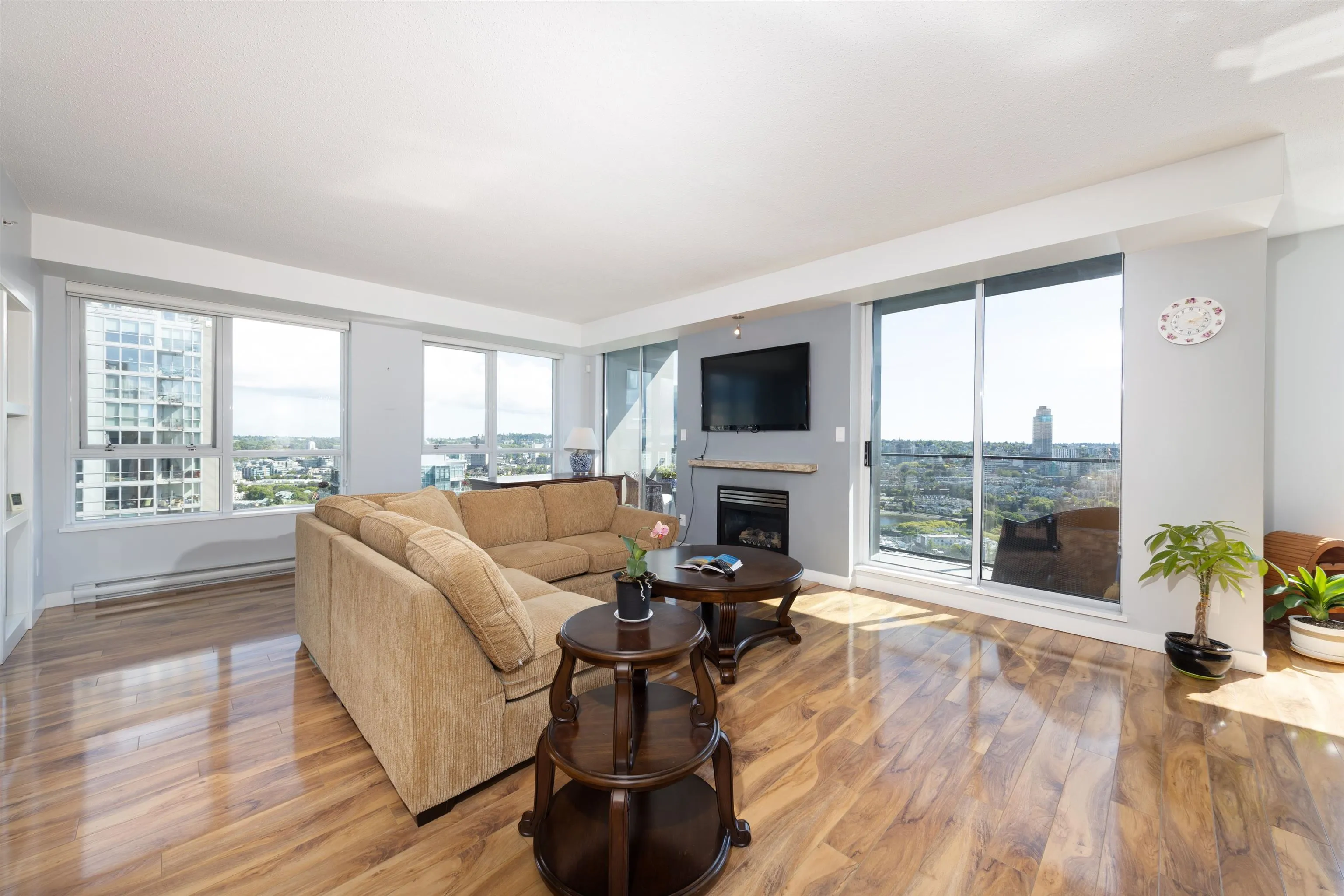 1438 Richards Street #3601