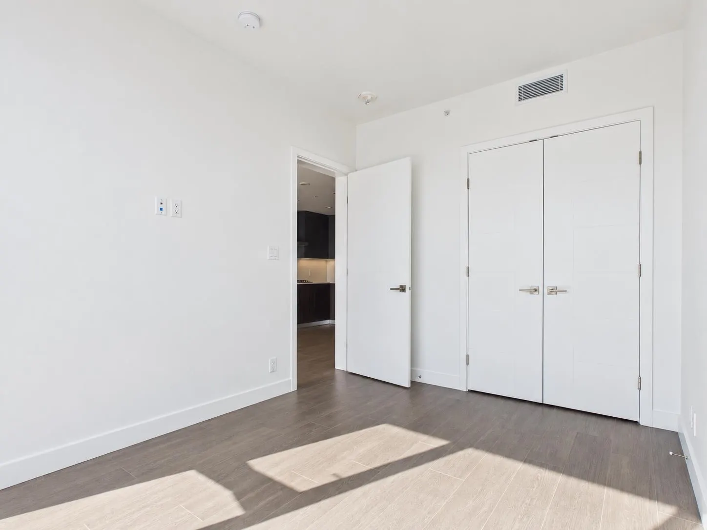 6511 Sussex Avenue #2505