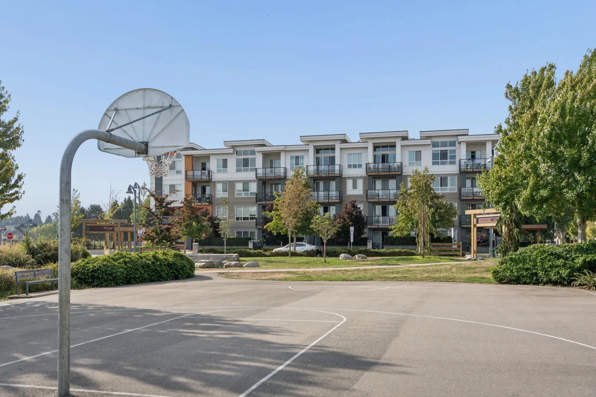 4690 Hawk Lane #228