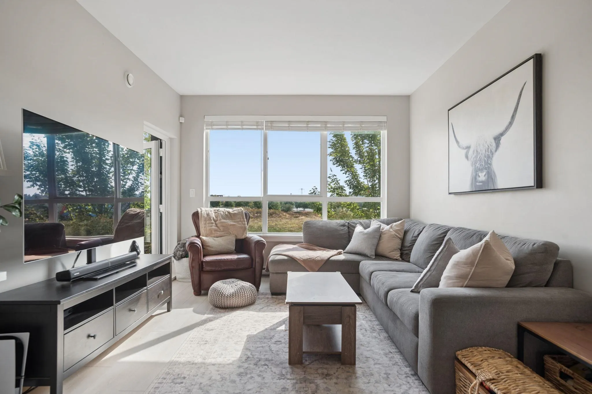 4690 Hawk Lane #228