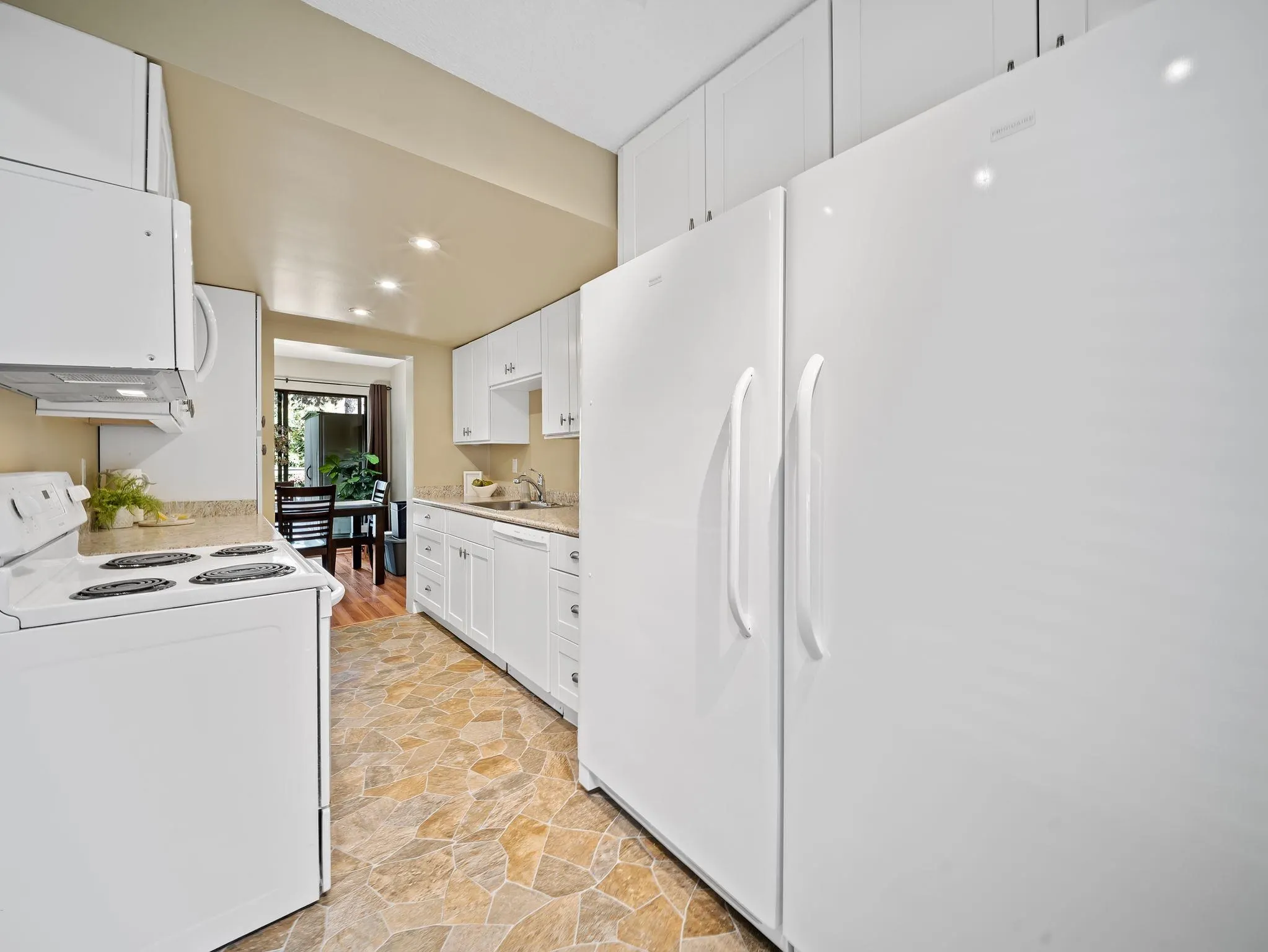 1789 Lilac Drive