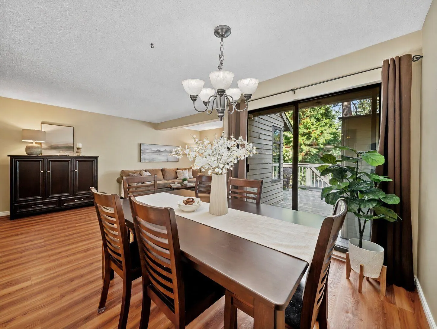 1789 Lilac Drive