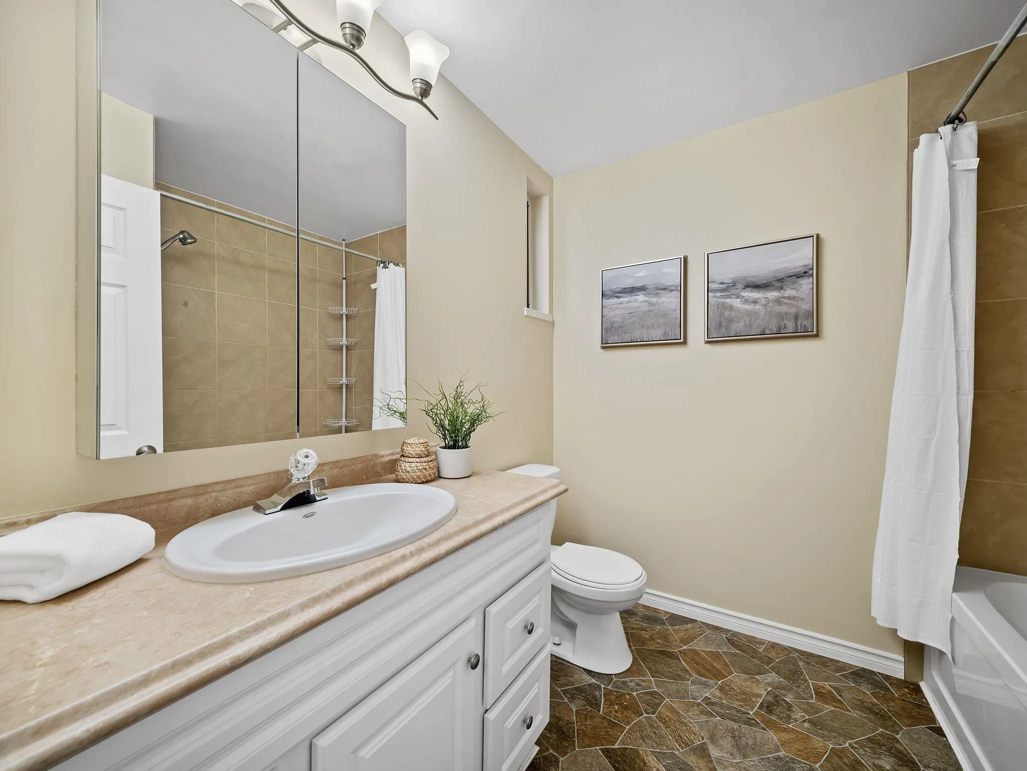 1789 Lilac Drive