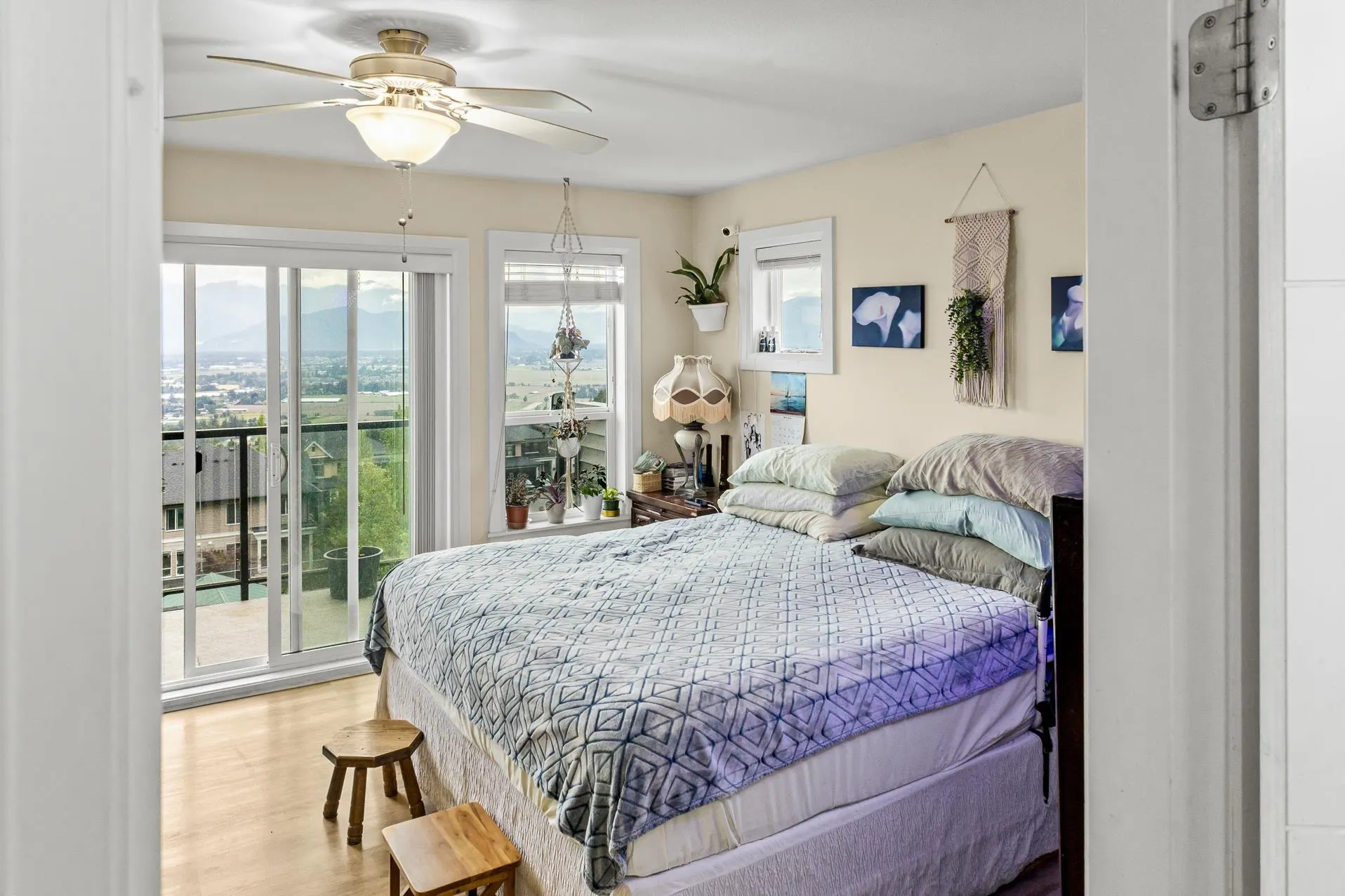 47042 Macfarlane Place #38
