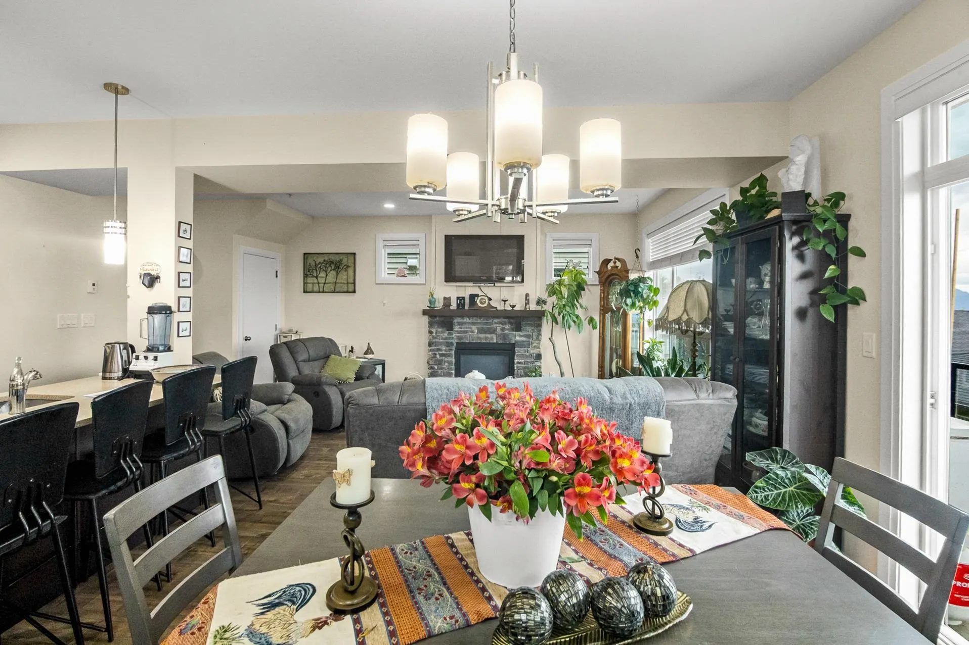 47042 Macfarlane Place #38