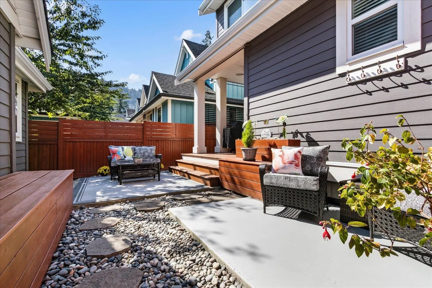 5412 Peach Road