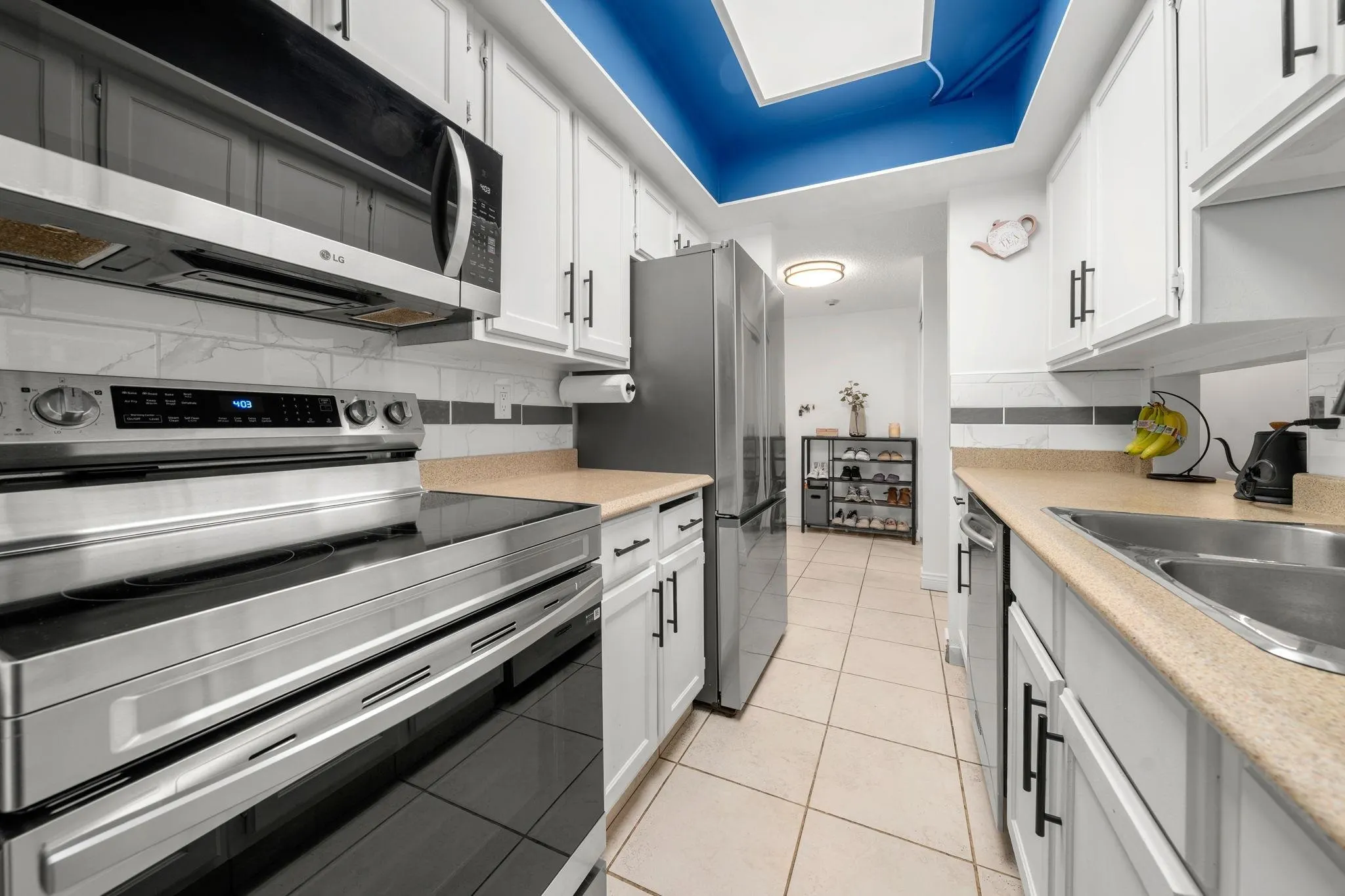6595 Willingdon Avenue #308