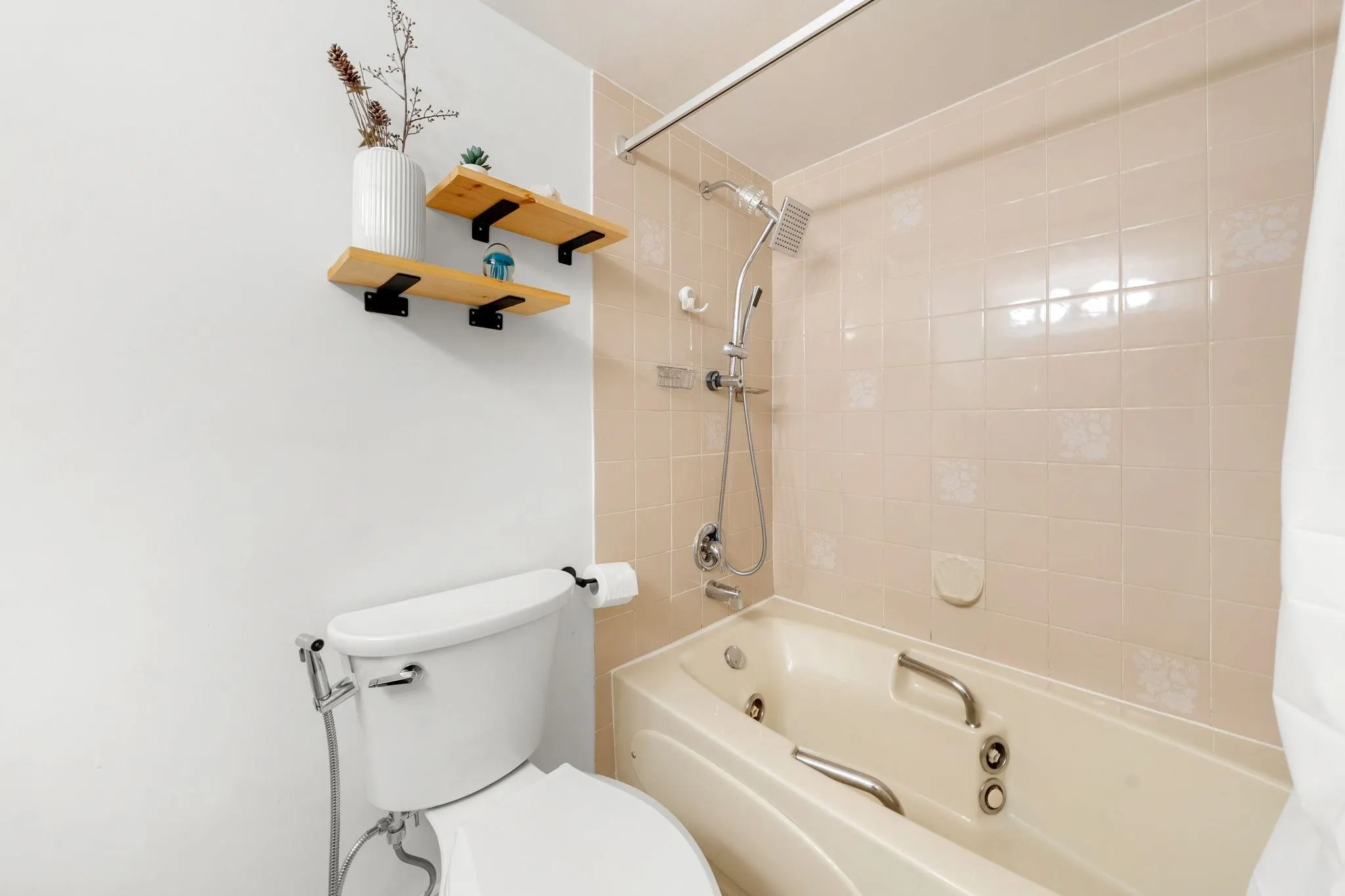 6595 Willingdon Avenue #308
