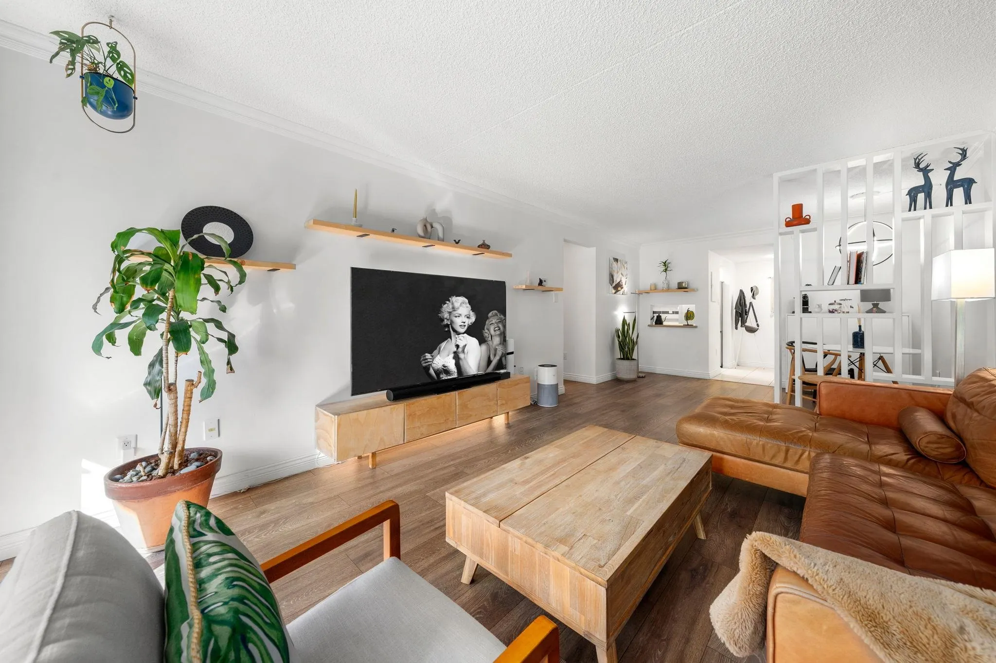 6595 Willingdon Avenue #308