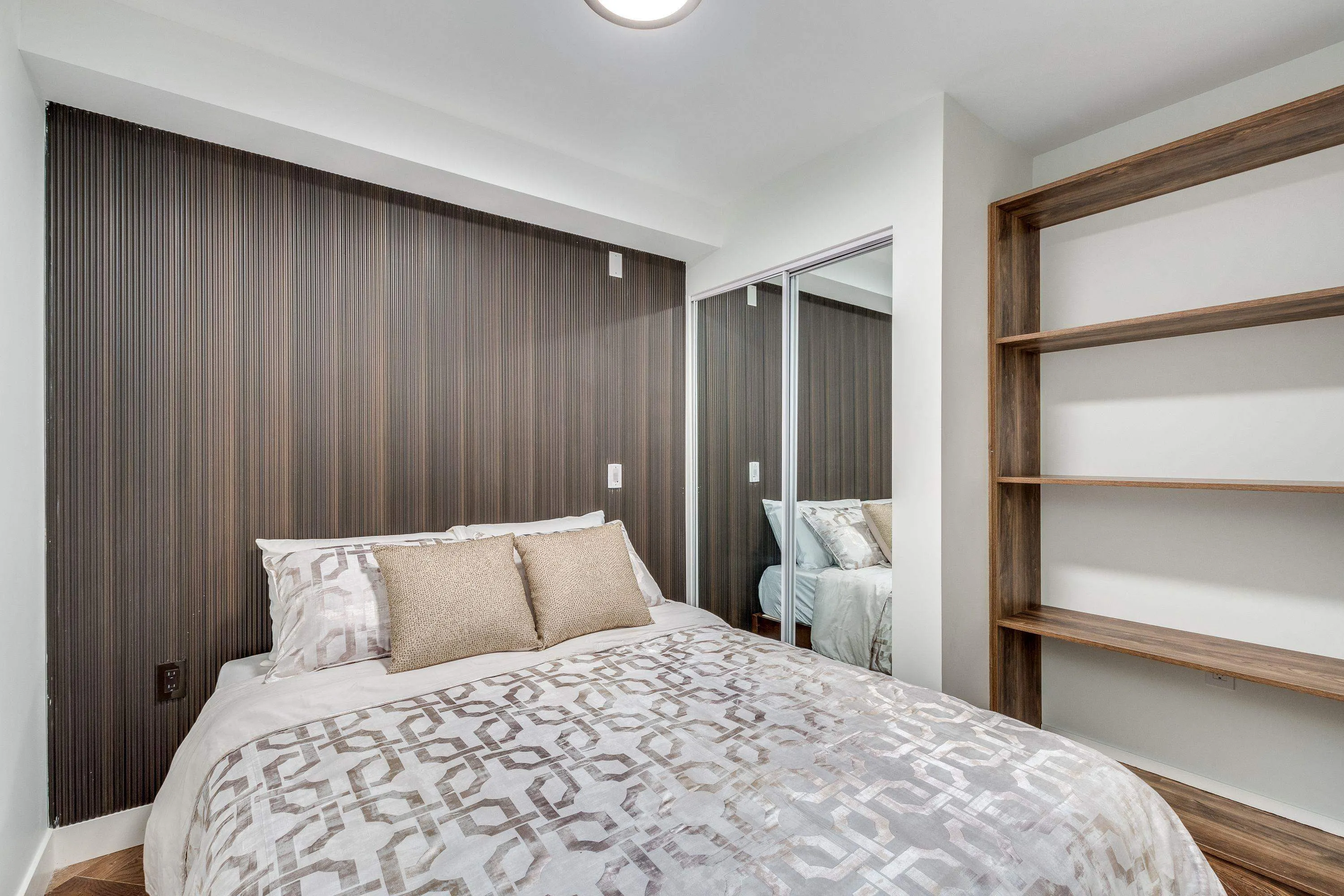 1168 Pendrell Street #105