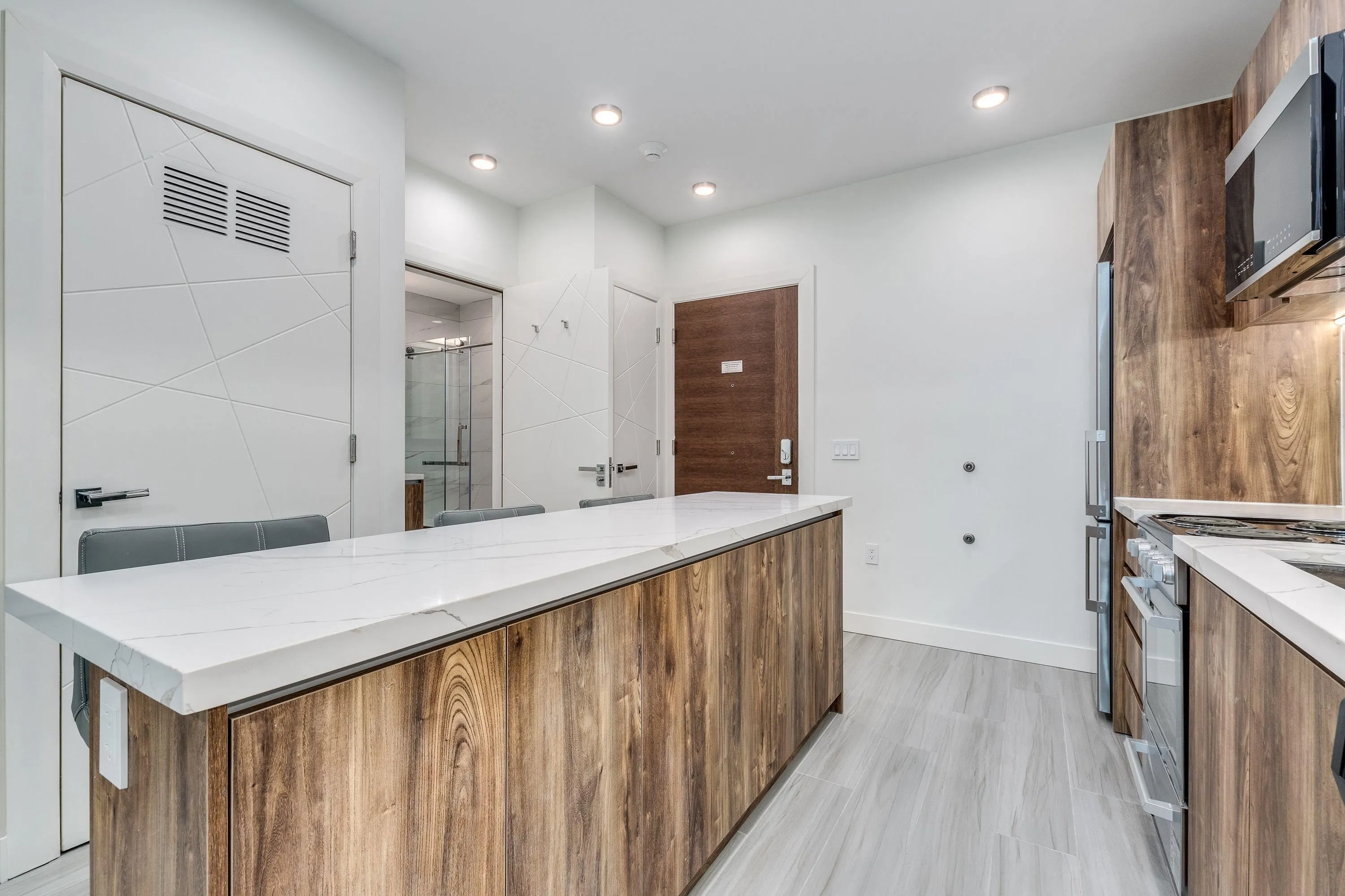 1168 Pendrell Street #302