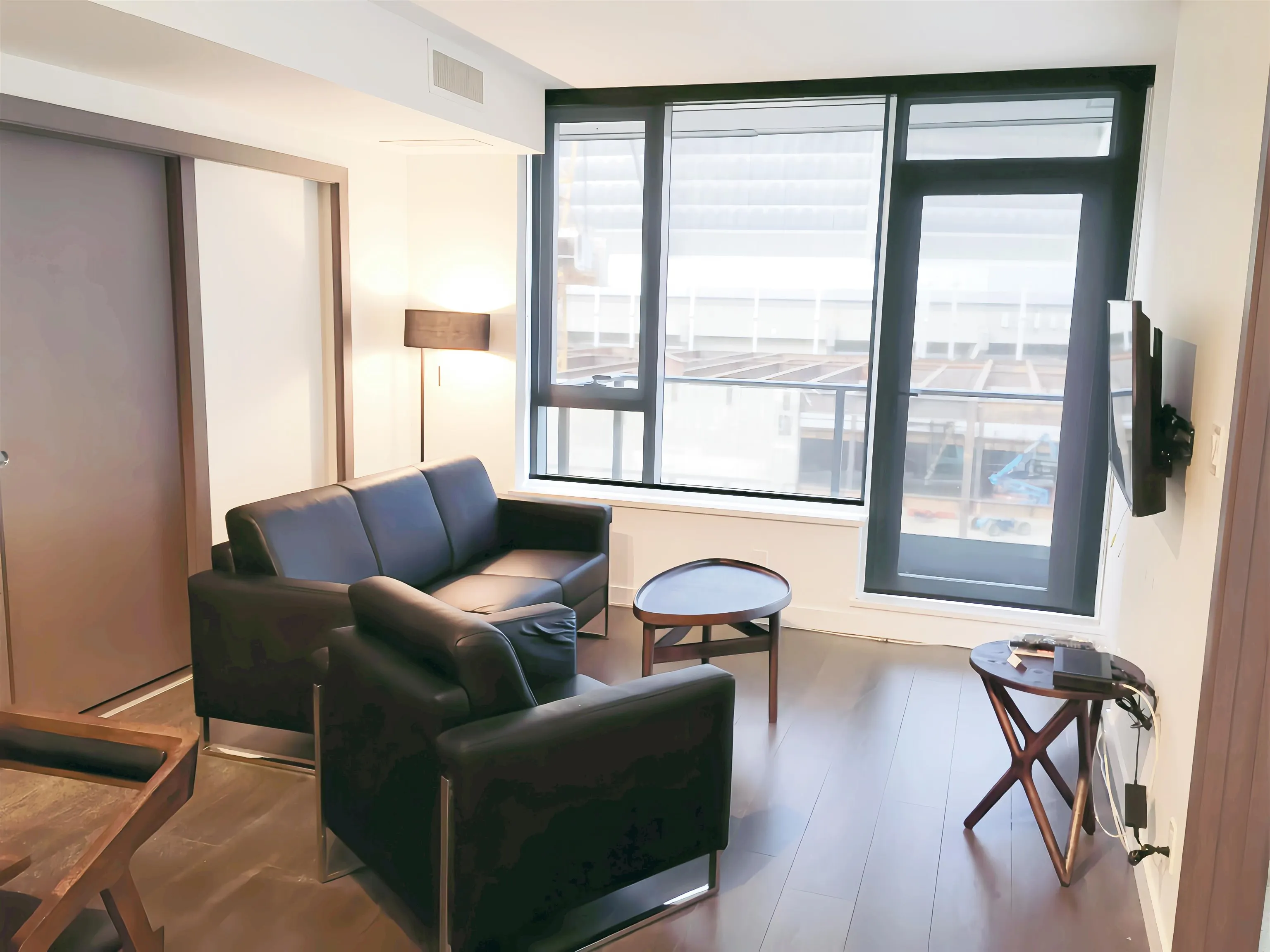 38 Smithe Street #852