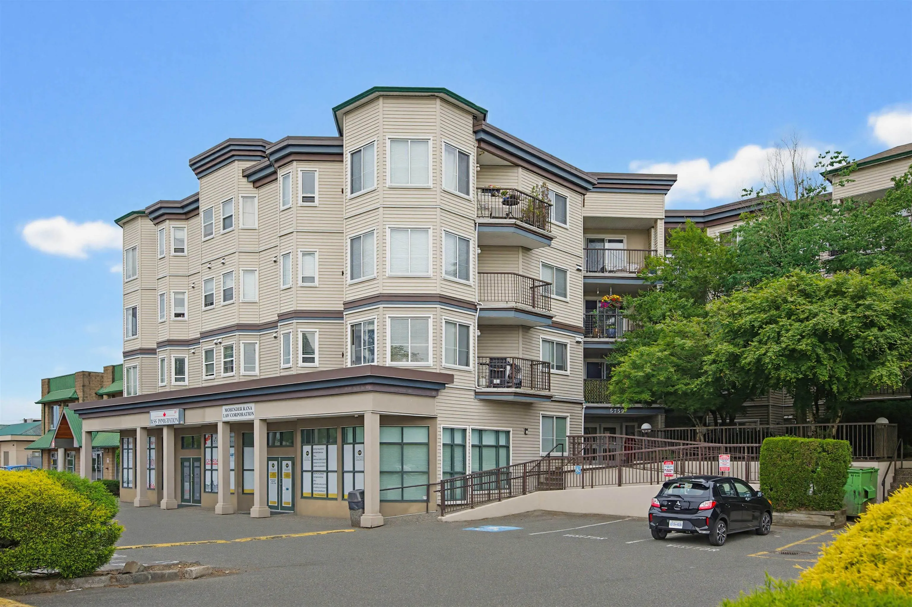 5759 Glover Road #207