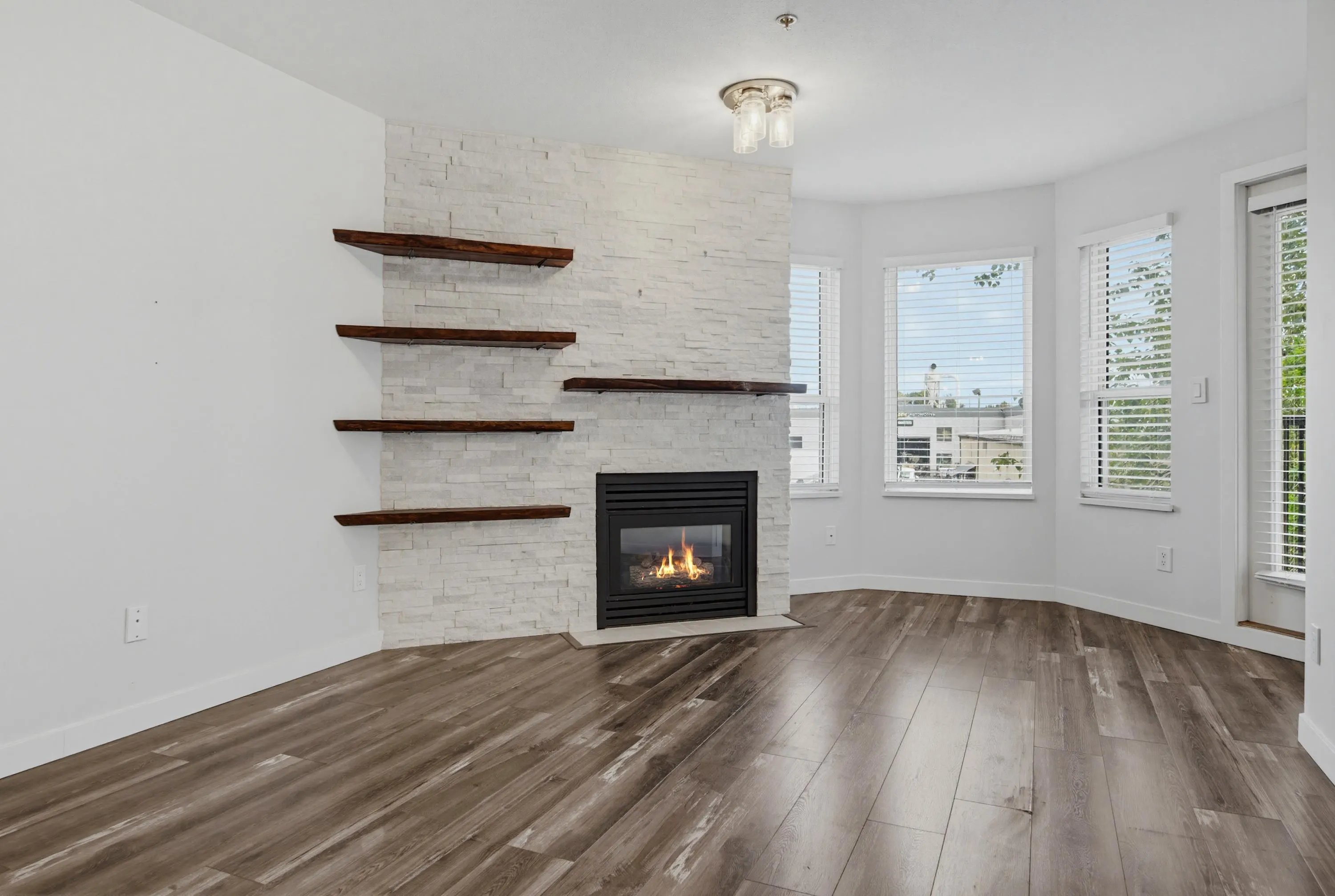 5759 Glover Road #207