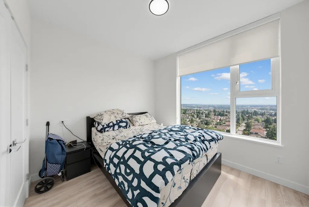 6699 Dunblane Avenue #1809